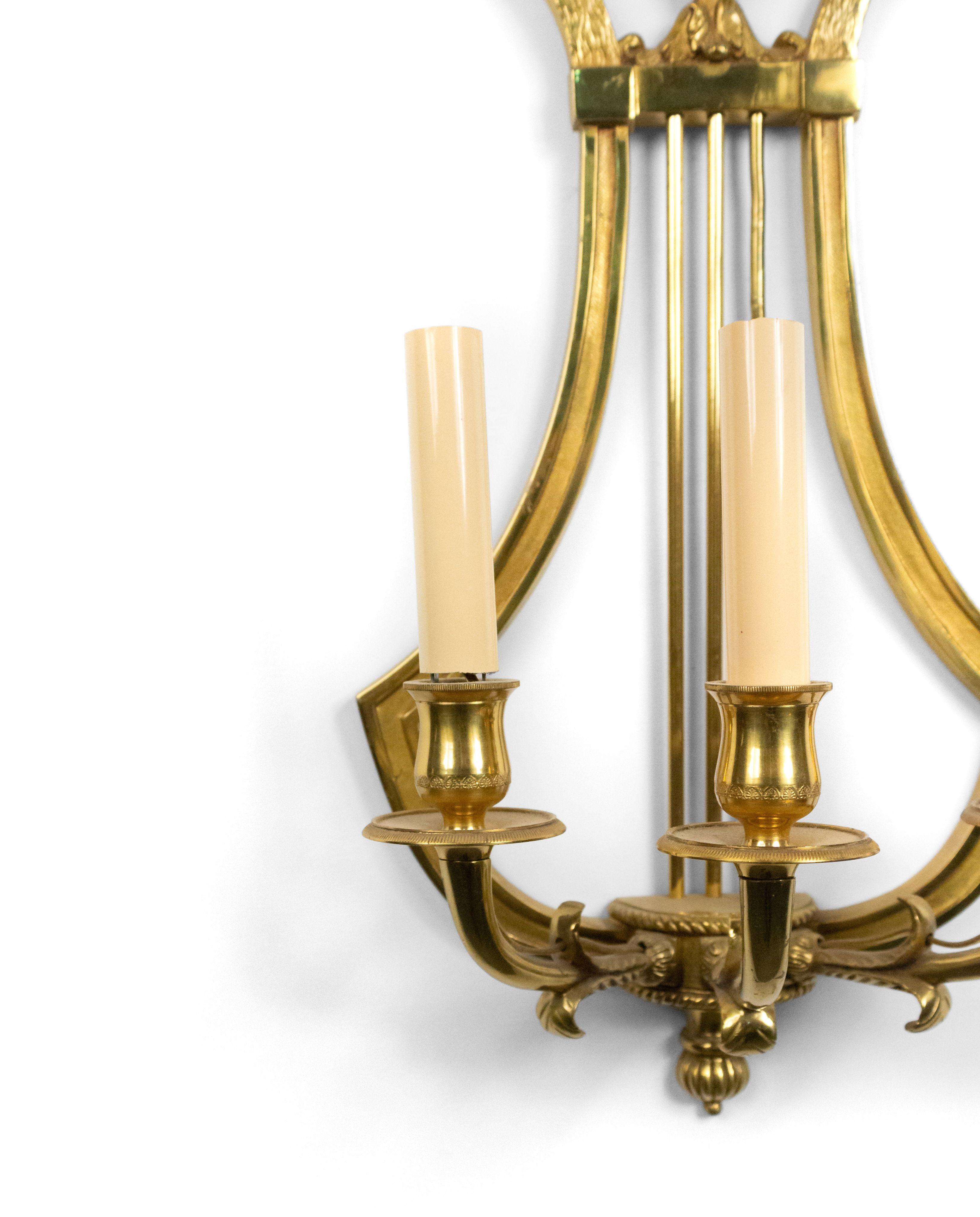 French Directoire Style Brass Lyre Wall Sconces In Good Condition For Sale In New York, NY