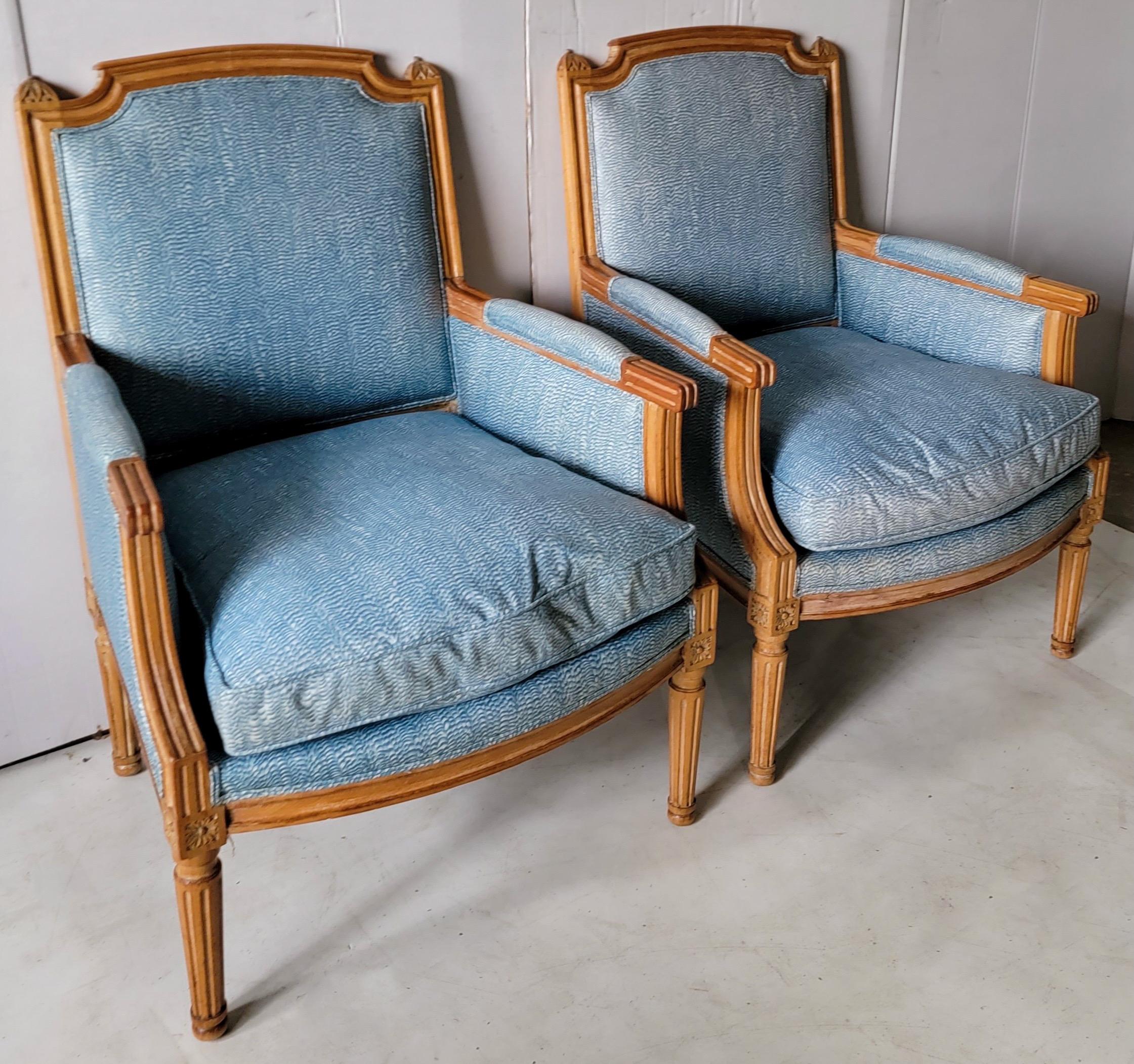 French Directoire Style Cerused Oak Club Chairs in Blue Chintz, Pair In Good Condition In Kennesaw, GA