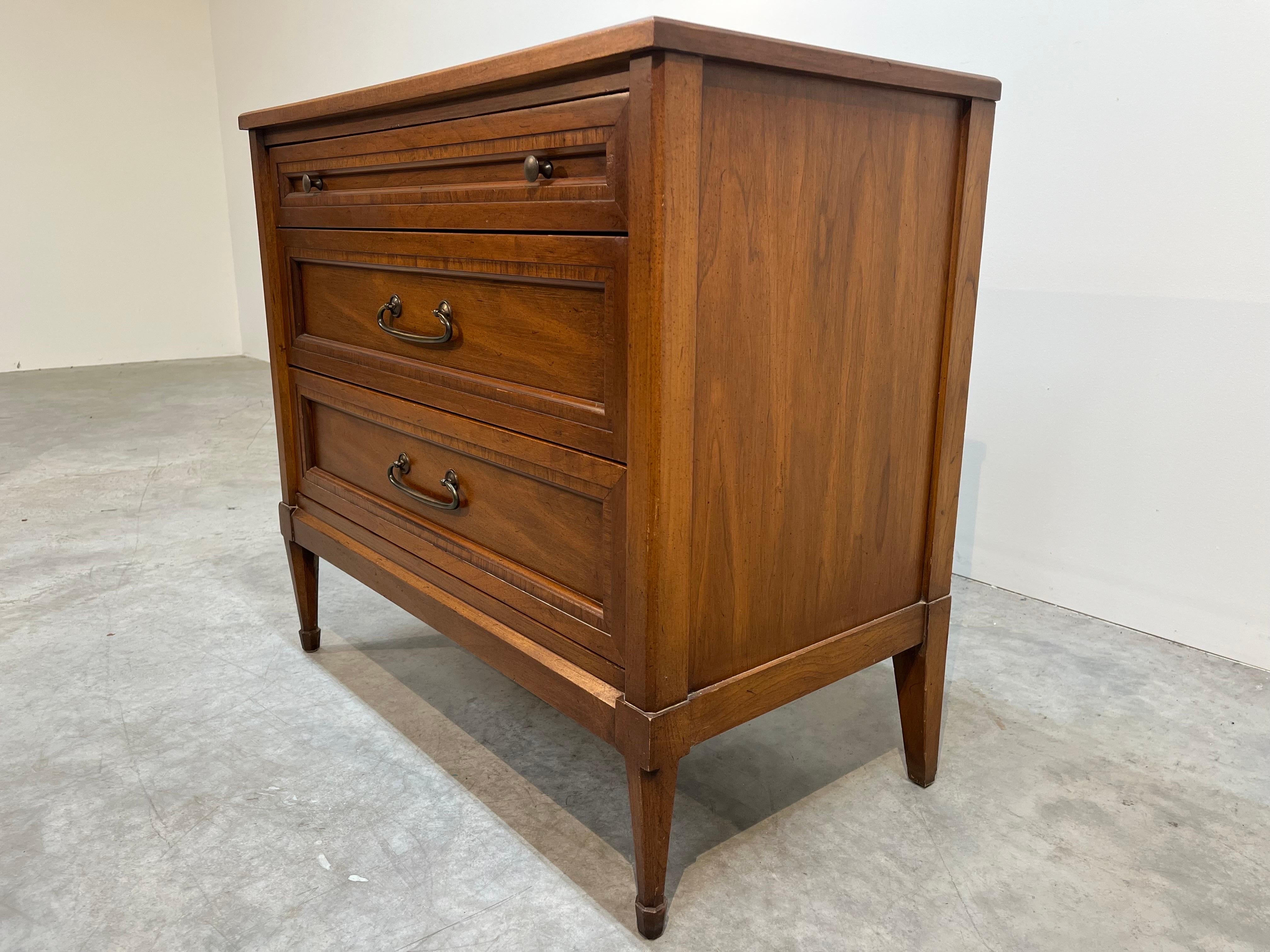 French Directoire Style Chest of Drawers In Excellent Condition In Southampton, NJ