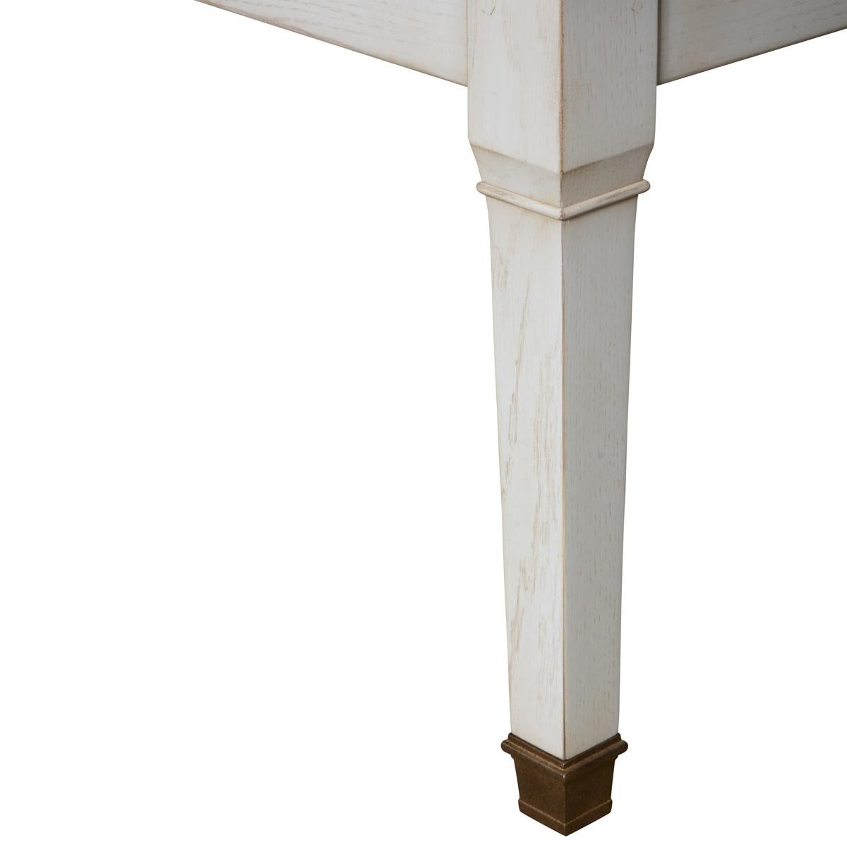 Fait main Table basse en bois de chêne massif de style directoire français en vente