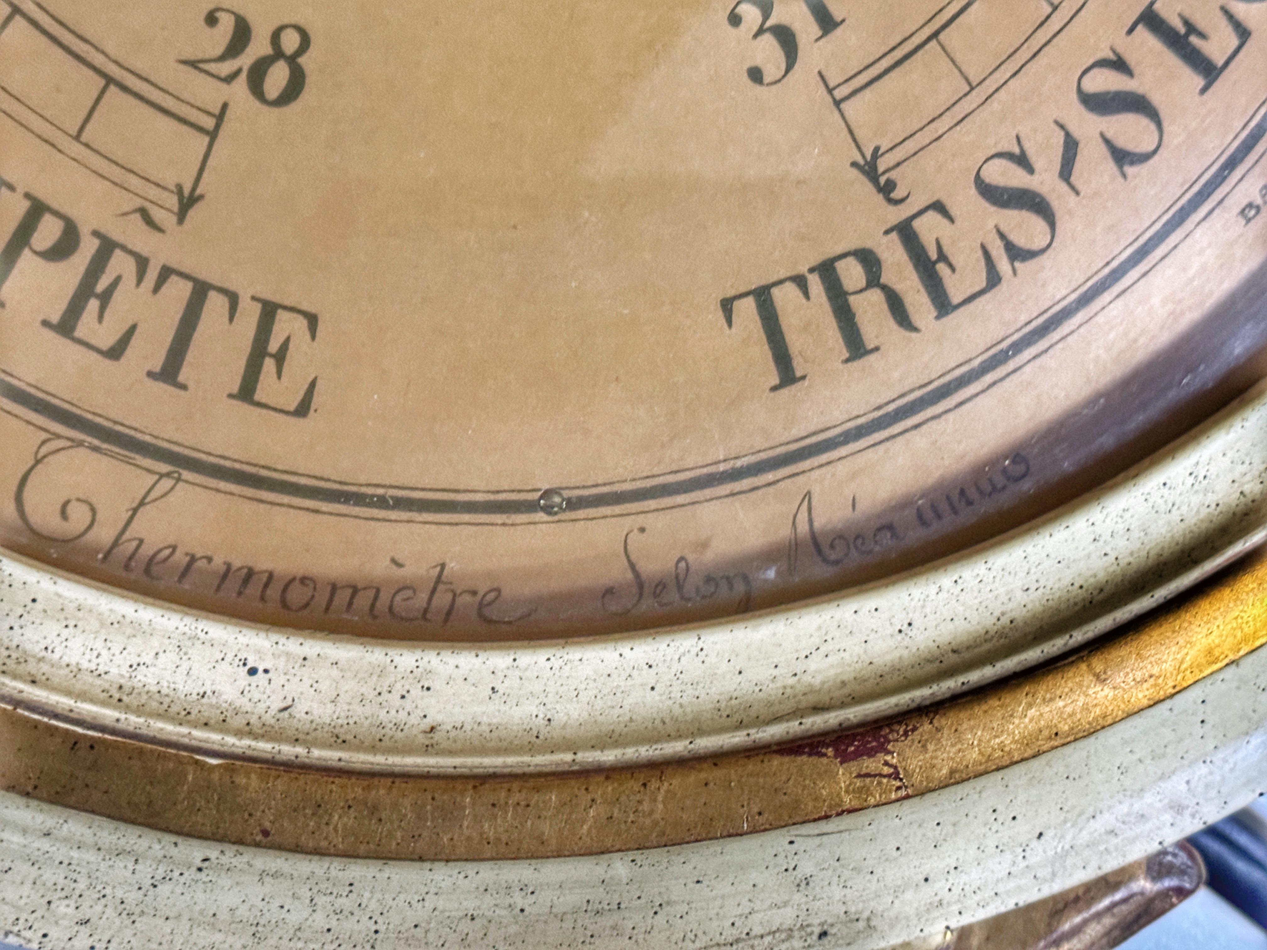 Barómetro Decorativo Estilo Directoire Francés Pintado al Crema Dorado Policromado en venta 3