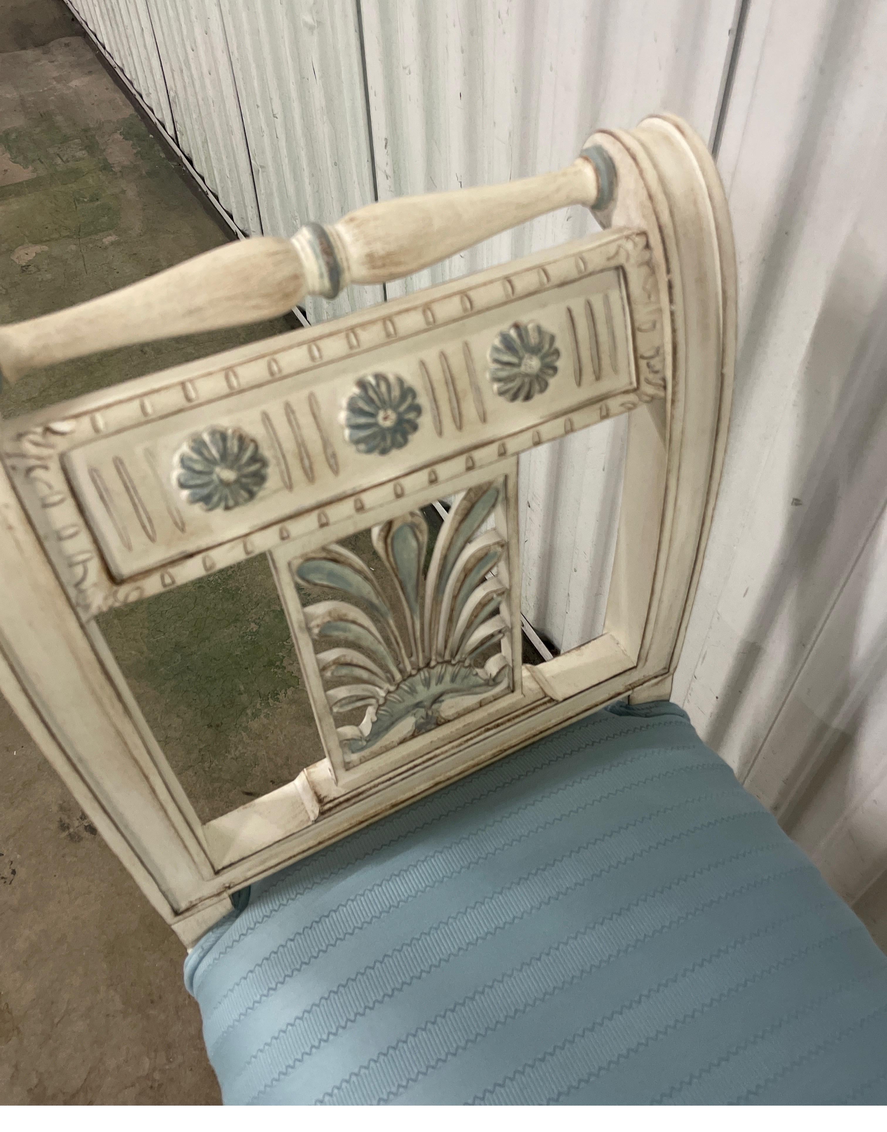 French Directoire Style Painted Bench In Good Condition For Sale In West Palm Beach, FL