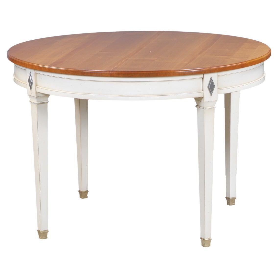 Table ronde de style Directoire français en bois de cerisier massif, laqué blanc crème