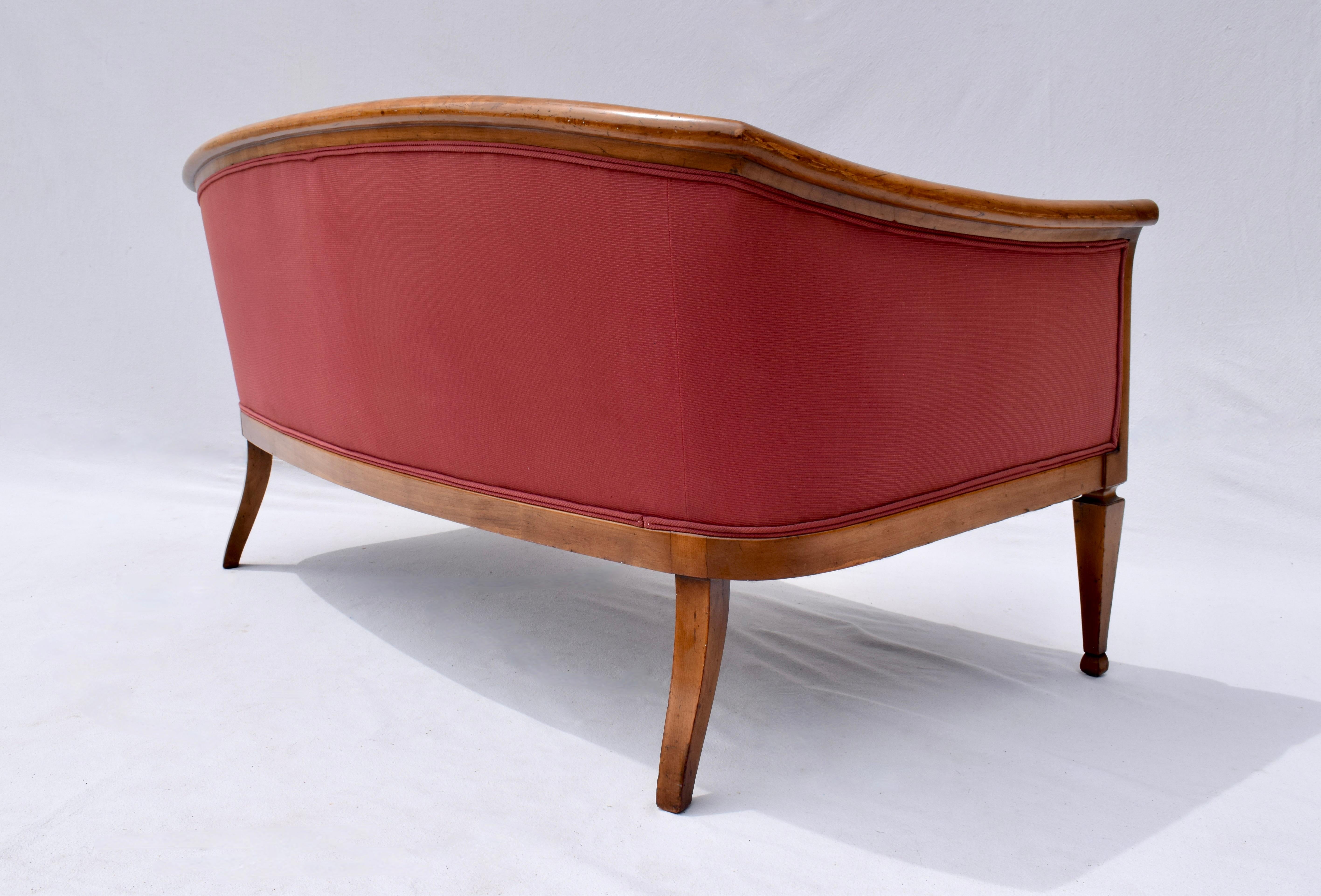 Canapé de style Directoire français en cerisier en vente 5