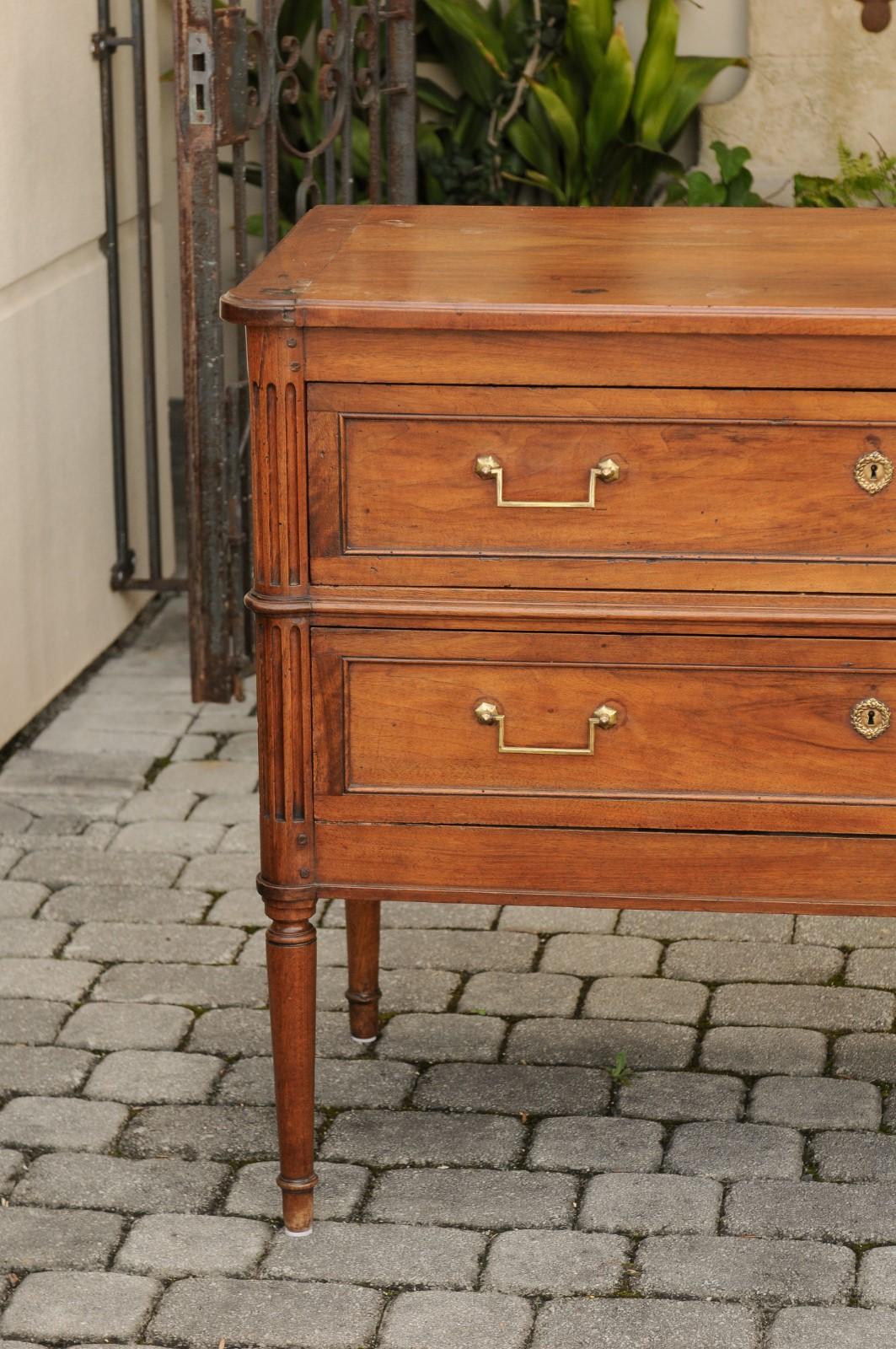 French Directoire Style Walnut Two-Drawer Commode, circa 1840 with Turned Legs In Good Condition In Atlanta, GA