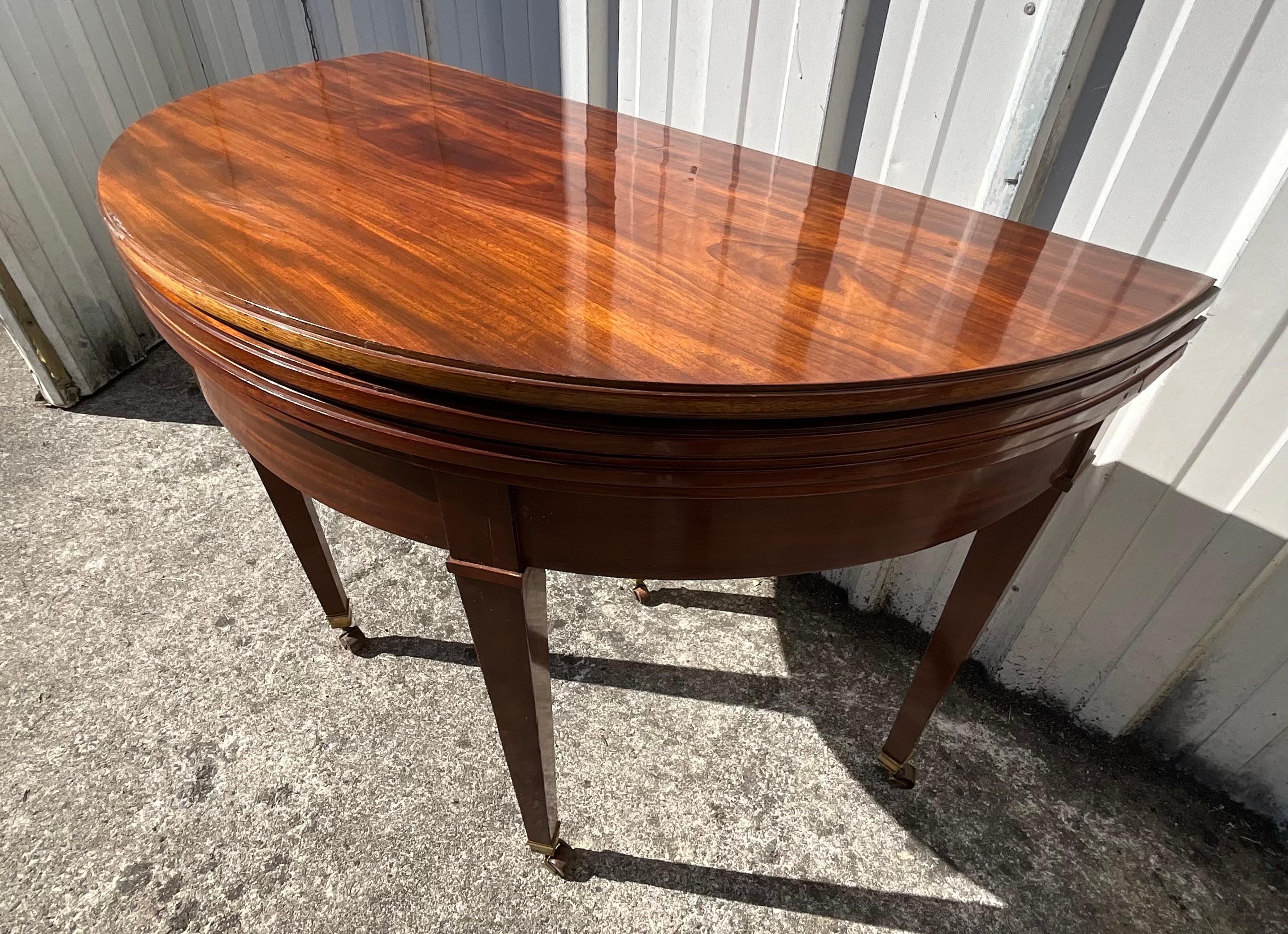 French Directoire Transformable Games Table, Late 18th – Early 19th Century For Sale 6