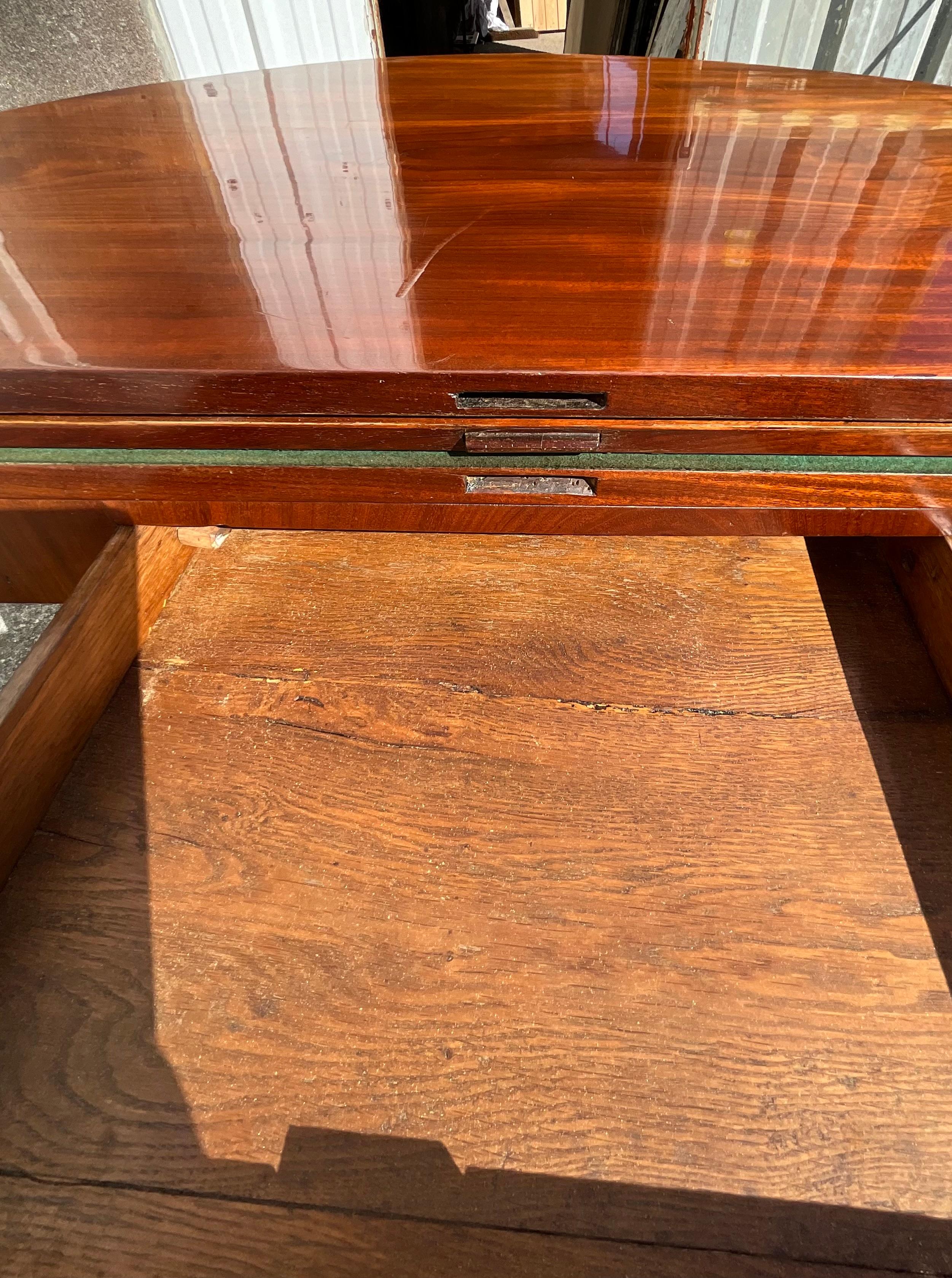 French Directoire Transformable Games Table, Late 18th – Early 19th Century For Sale 9