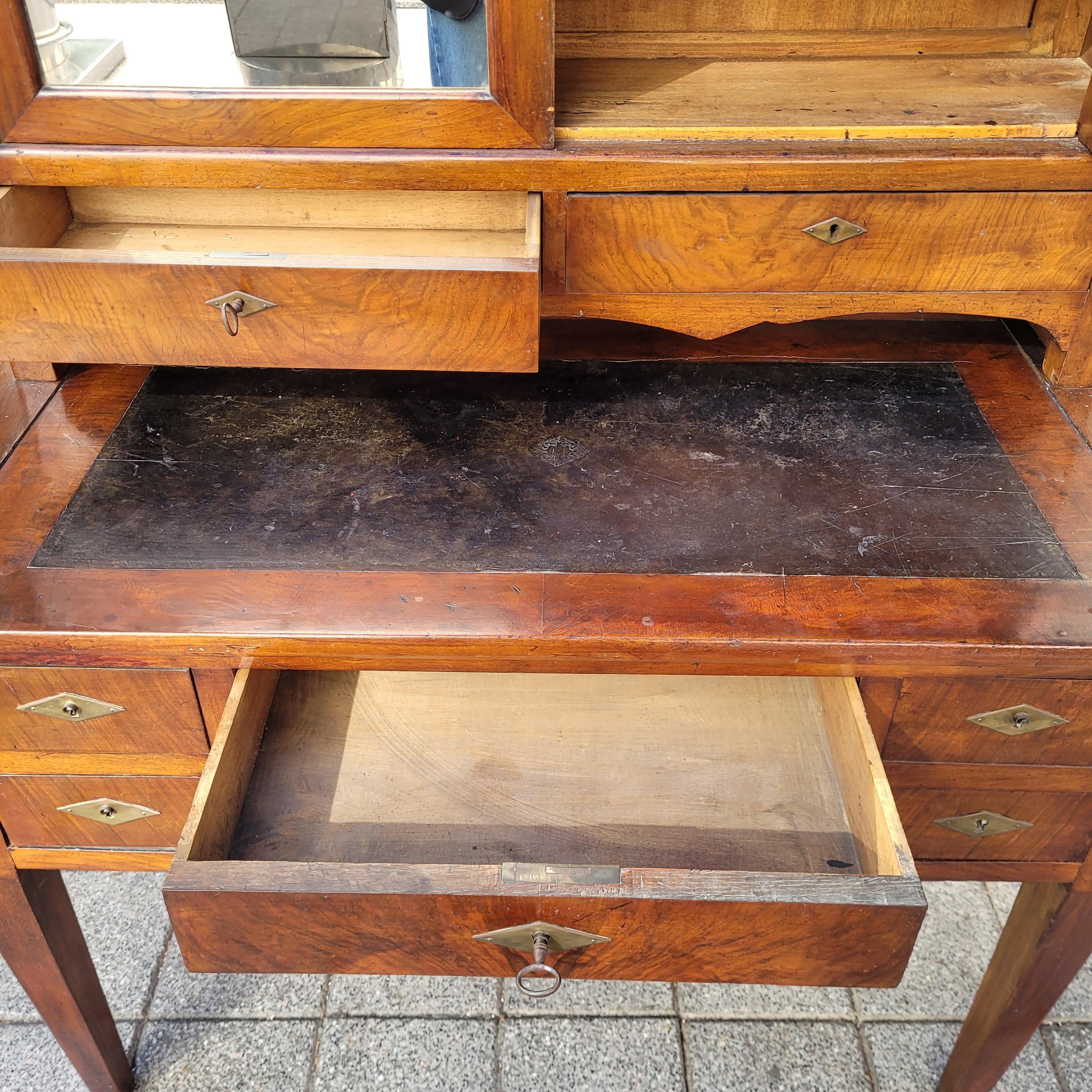 Scrivania francese Directory Bureau Bonheur du jour, legno e pelle e inchiostro in bronzo in vendita 1