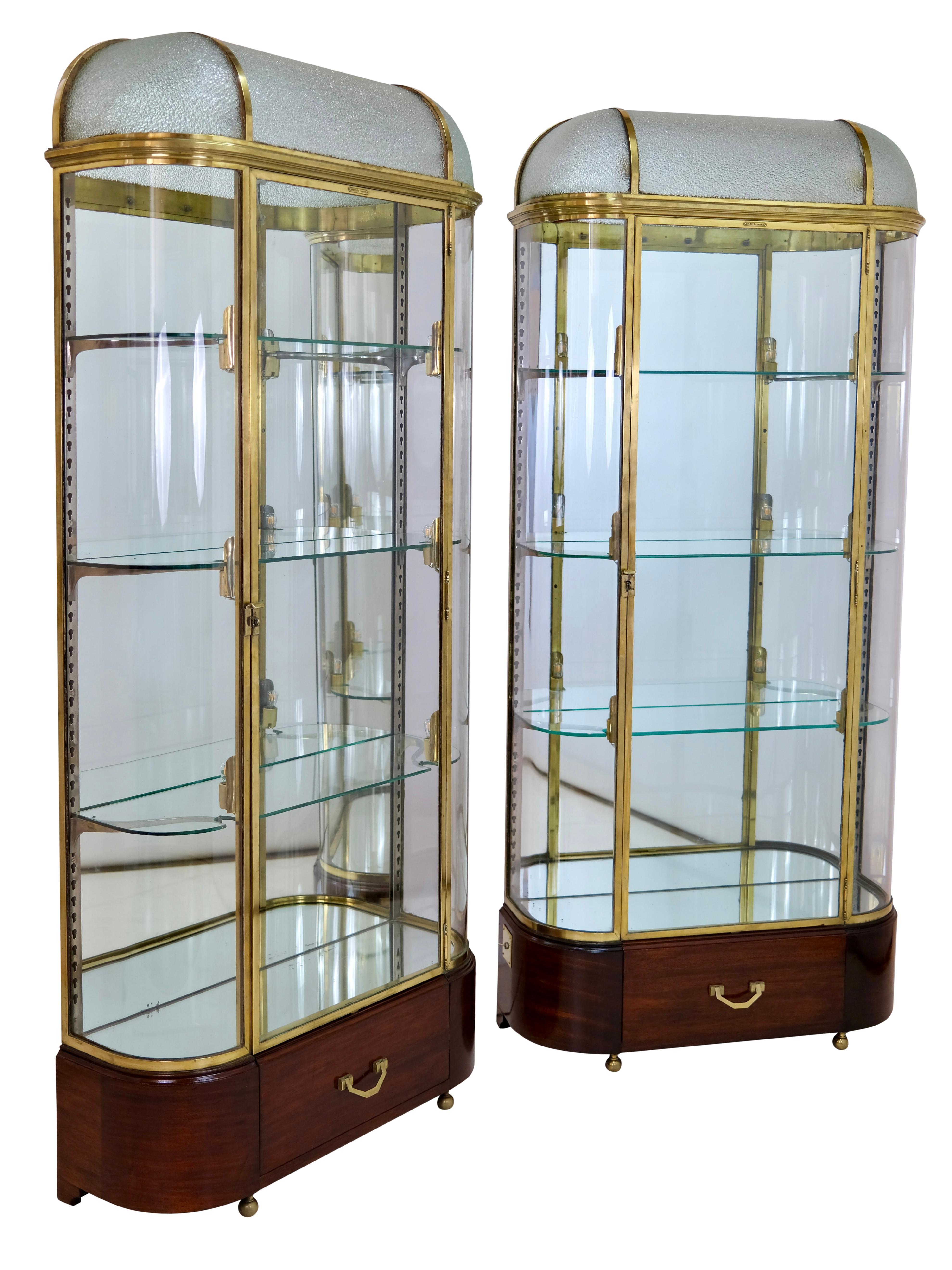 French Display Cabinet by Siegel Paris the Number one Art Deco Showcase Maker 6