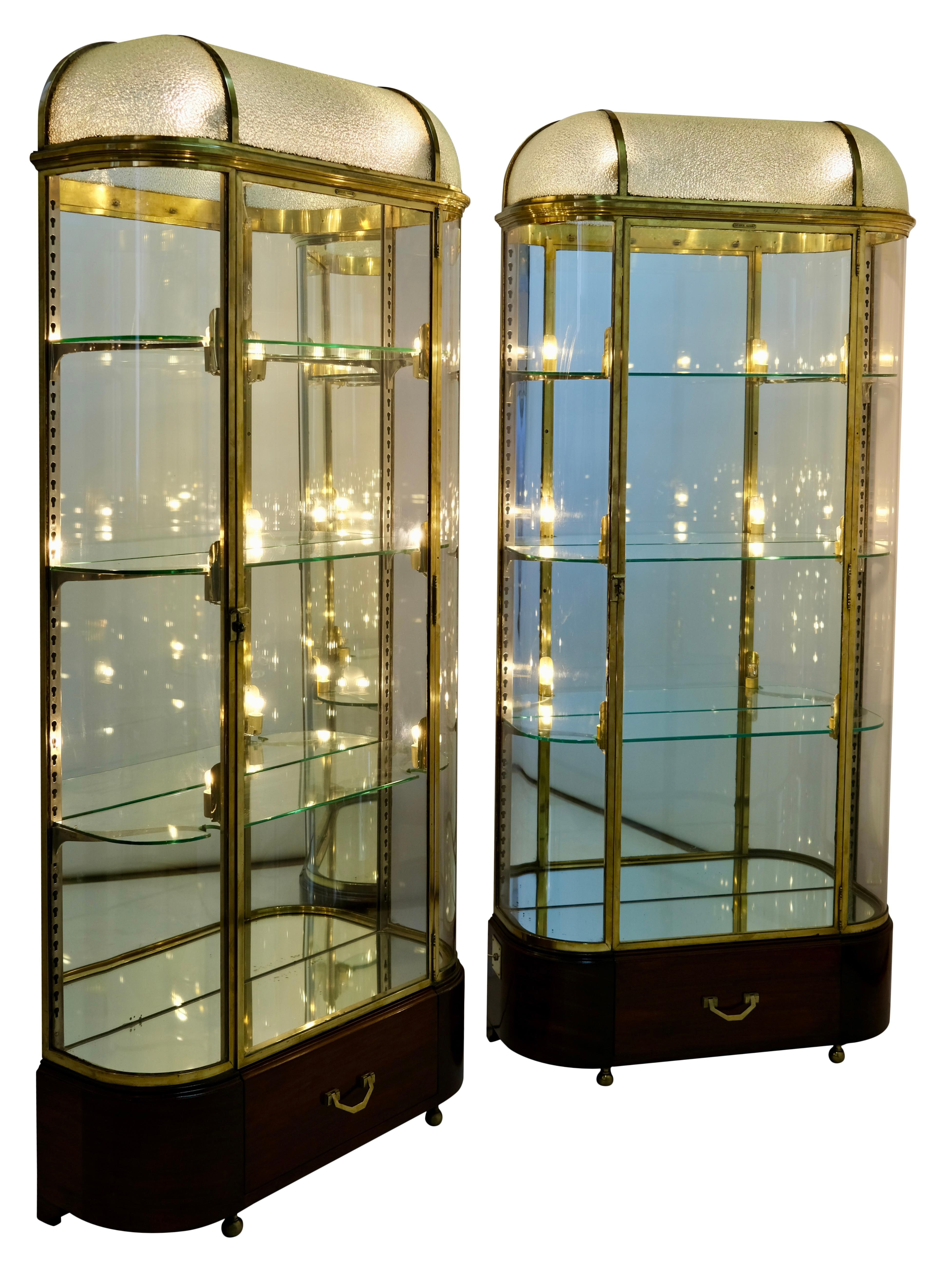 French Display Cabinet by Siegel Paris the Number one Art Deco Showcase Maker 7