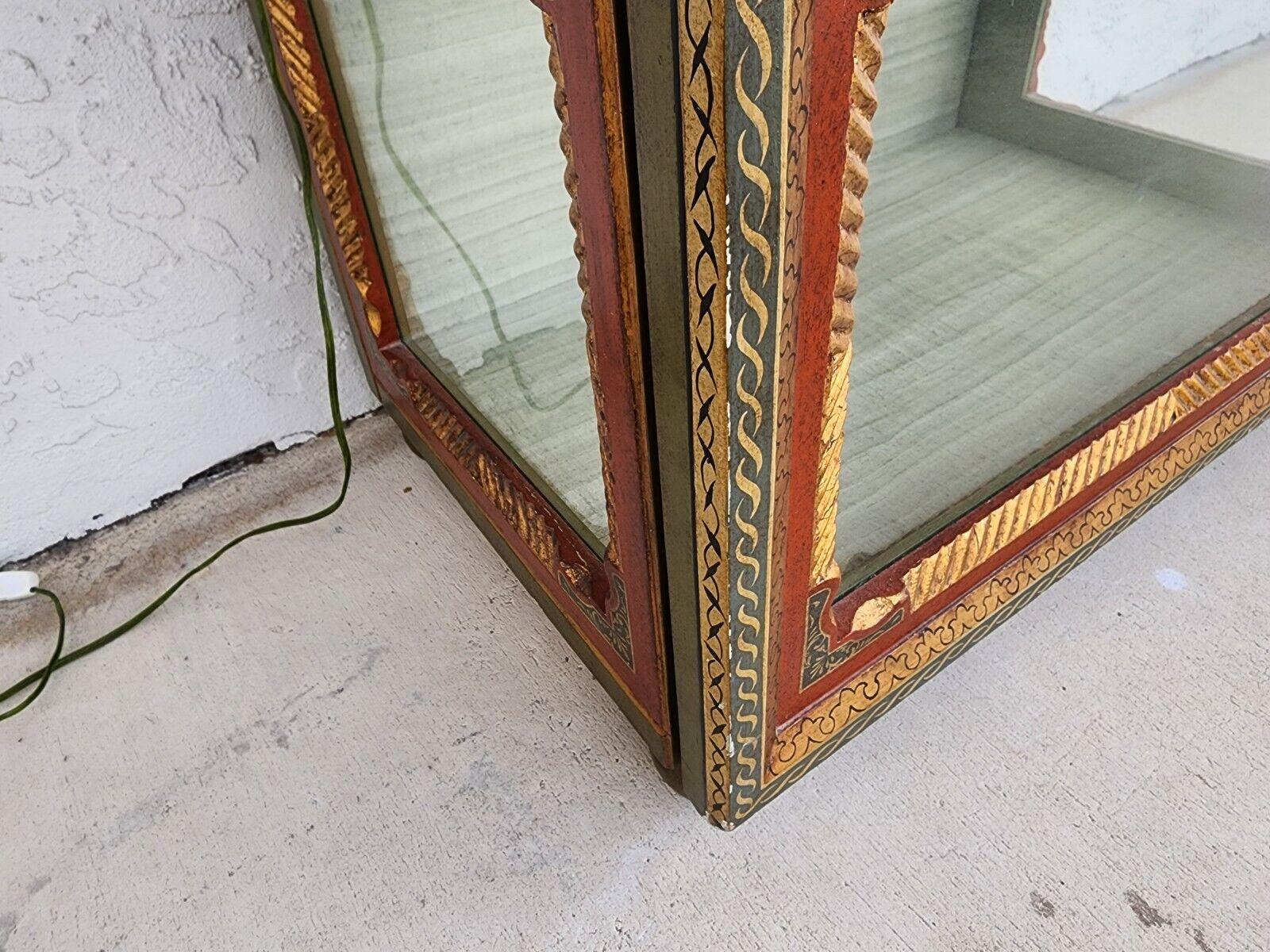 French Display Cabinet Giltwood Hand Painted Curio For Sale 7