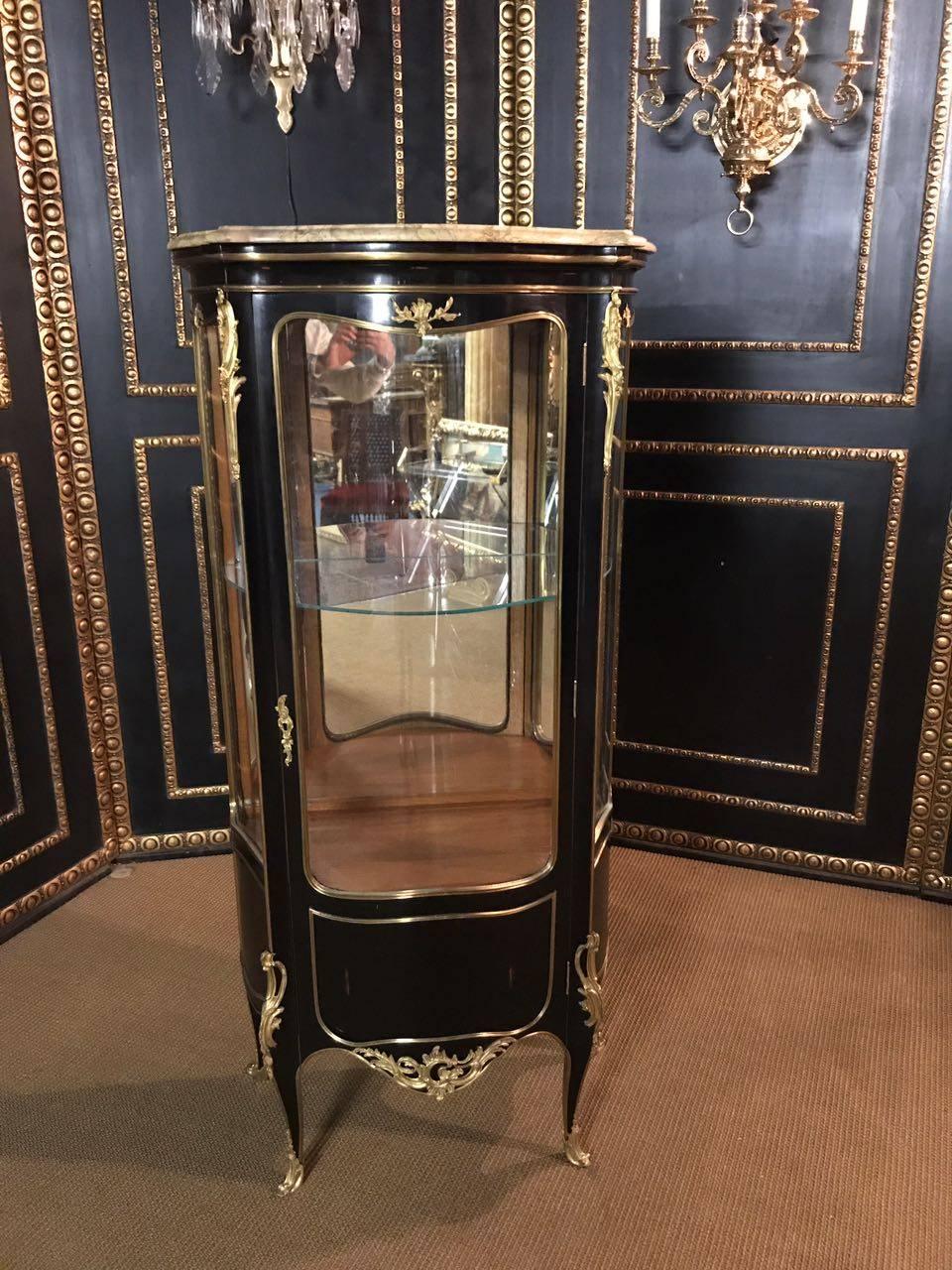 Polished French Display Case Vitrine in the antique Louis XV Style beech veneer For Sale