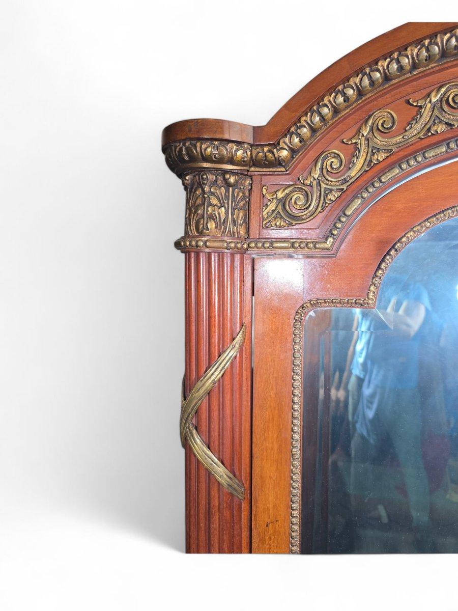 Französische Vitrine mit exotischen Einlegearbeiten und Perlmutt - 19. Jahrhundert (Sonstiges) im Angebot