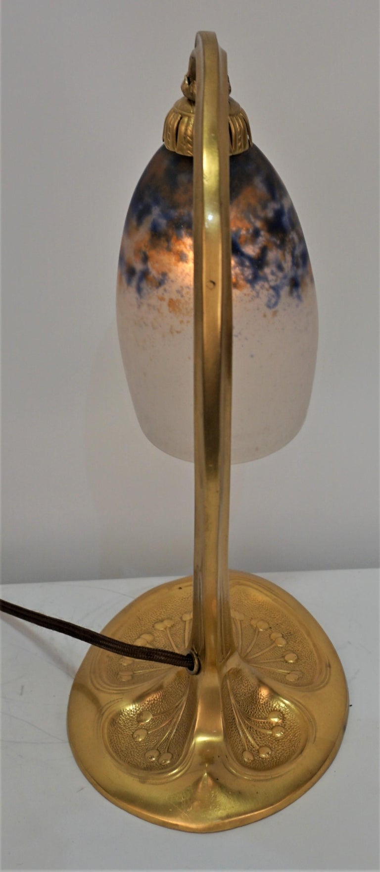 Art Glass French Dore Bronze Art Nouveau Table Lamp For Sale