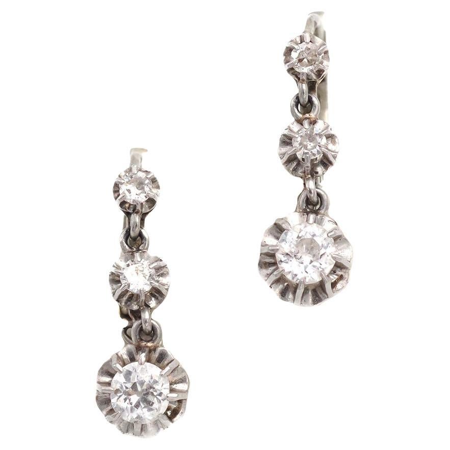 French dormeuses diamond earrings 0.72 ct in 18k gold For Sale