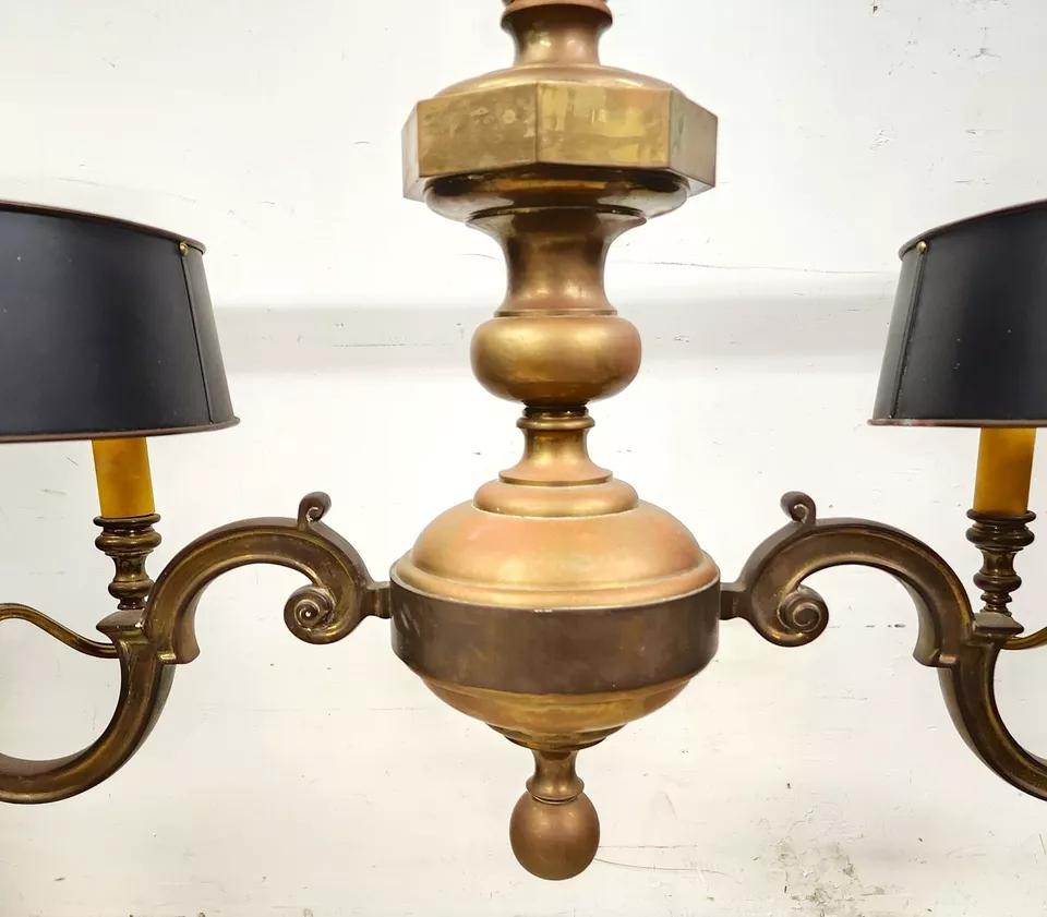 Lampadario francese a doppia bouillotte in ottone del 1940 in vendita 5