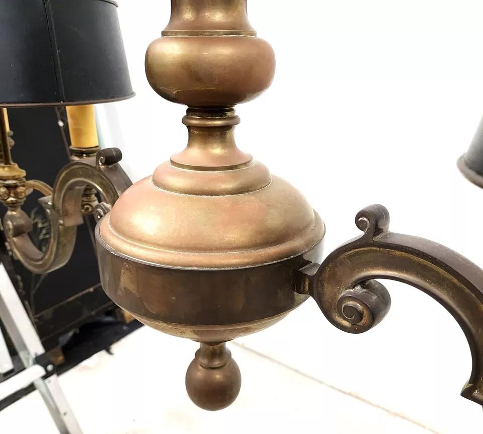 Lampadario francese a doppia bouillotte in ottone del 1940 in vendita 8