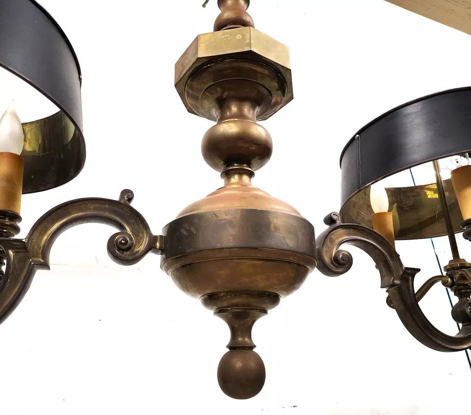 Lampadario francese a doppia bouillotte in ottone del 1940 in vendita 9