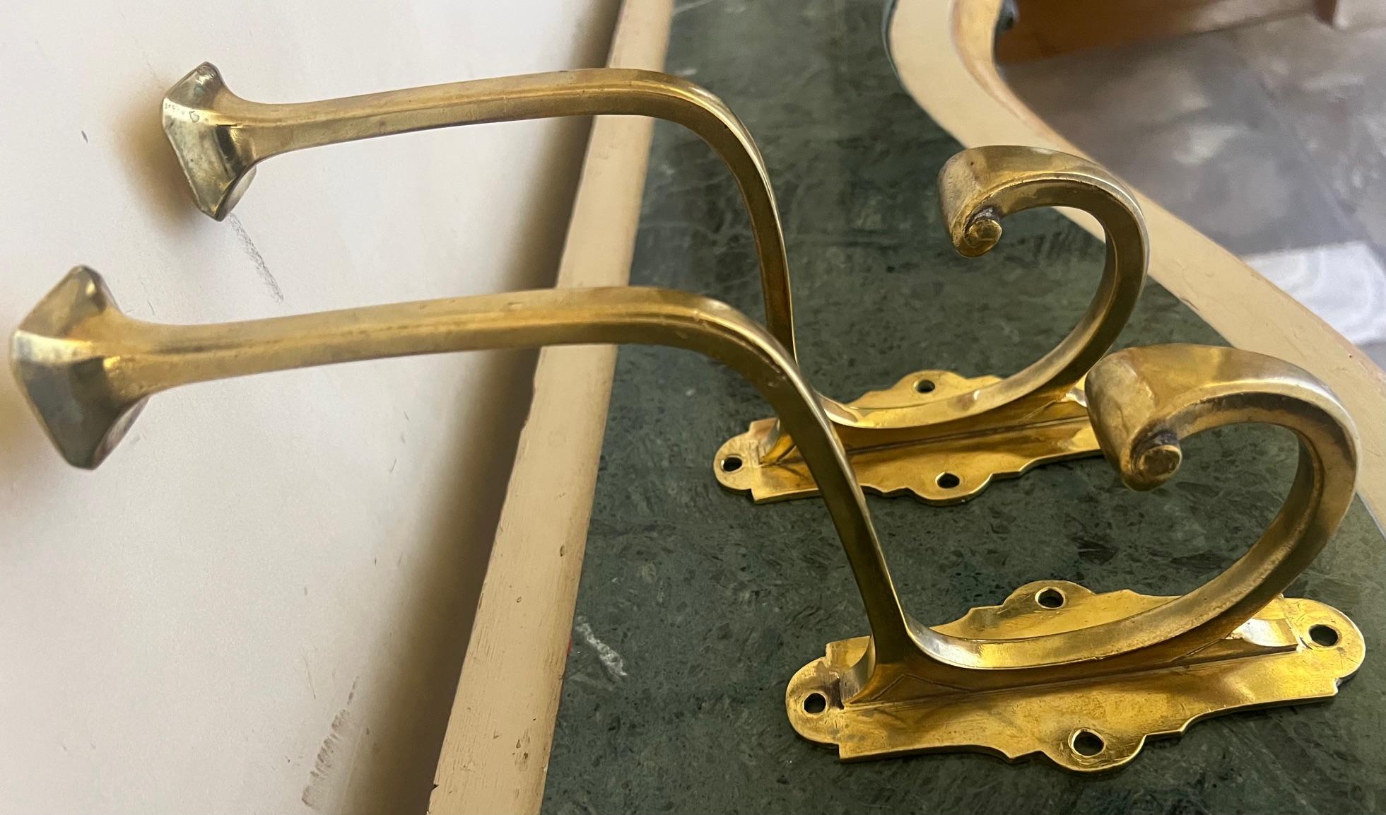 Doppi ganci francesi in ottone, anni '30 circa - set di 2 in vendita 3
