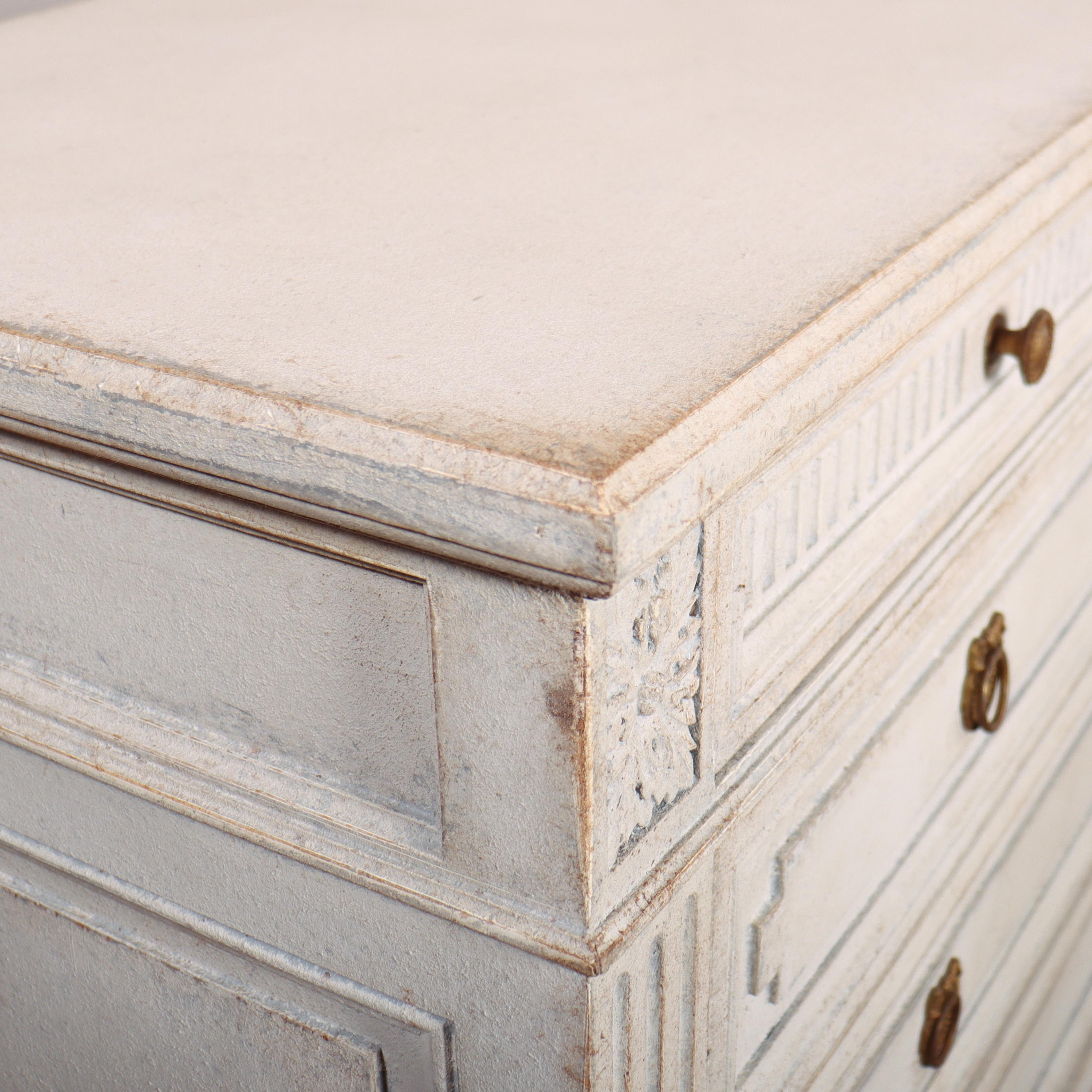 French Double Chest of Drawers For Sale 8