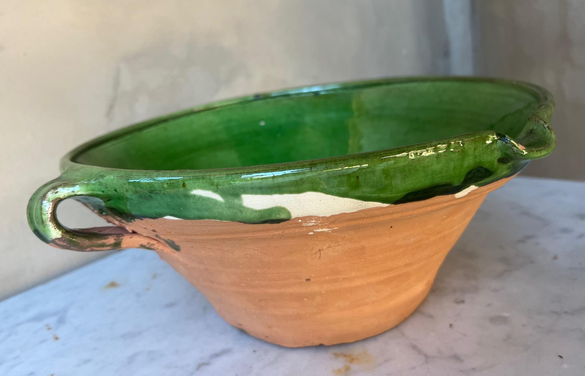 French Double Handled & Spouted Confit / Tian Bowl, Green, France In Good Condition In Ross, CA