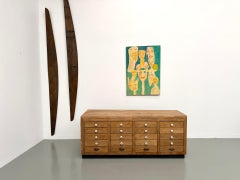 French double-sided shop counter in solid pine and oak, 1960s.