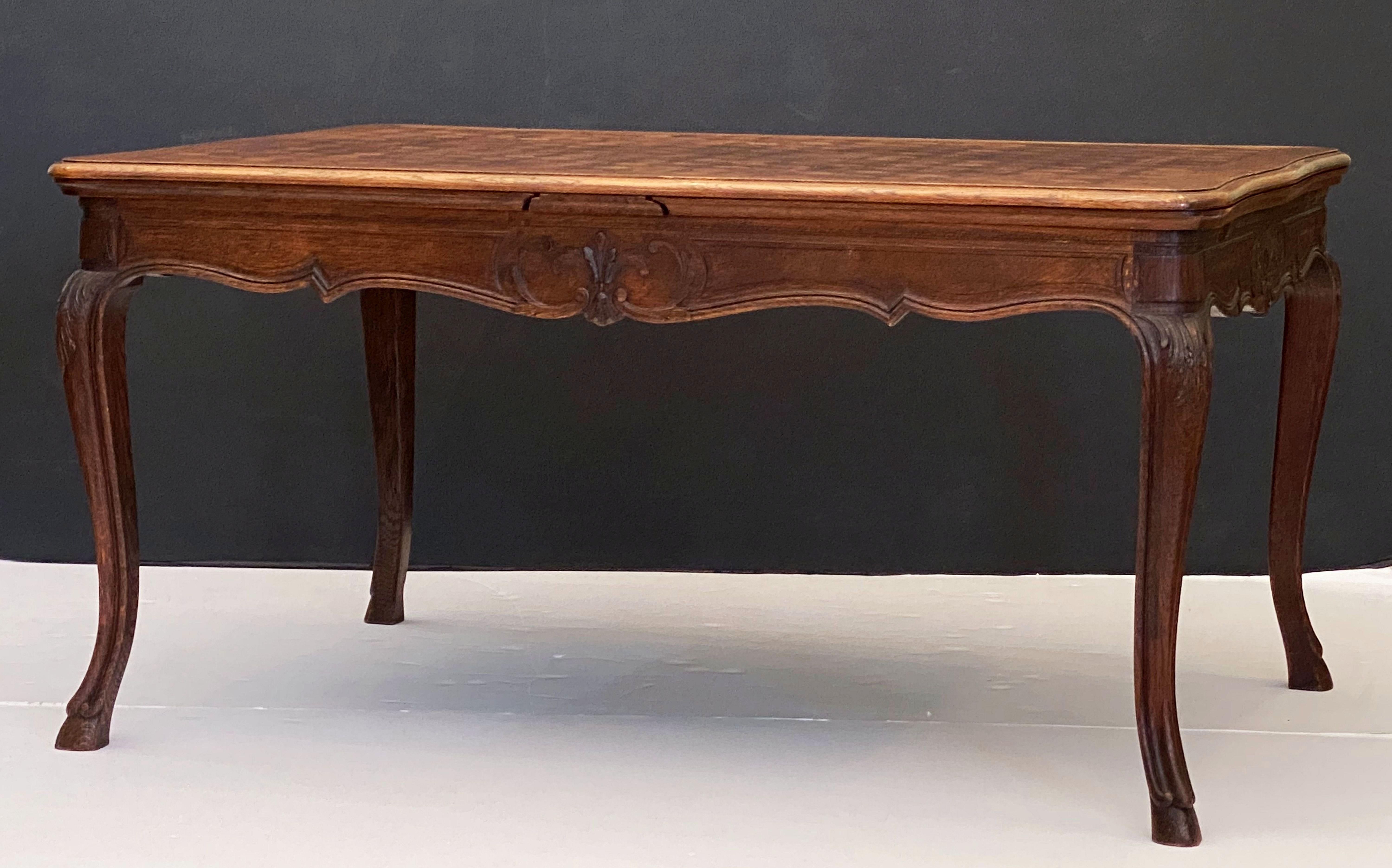 French Draw-Leaf Dining Table of Oak with Parquetry Top 10