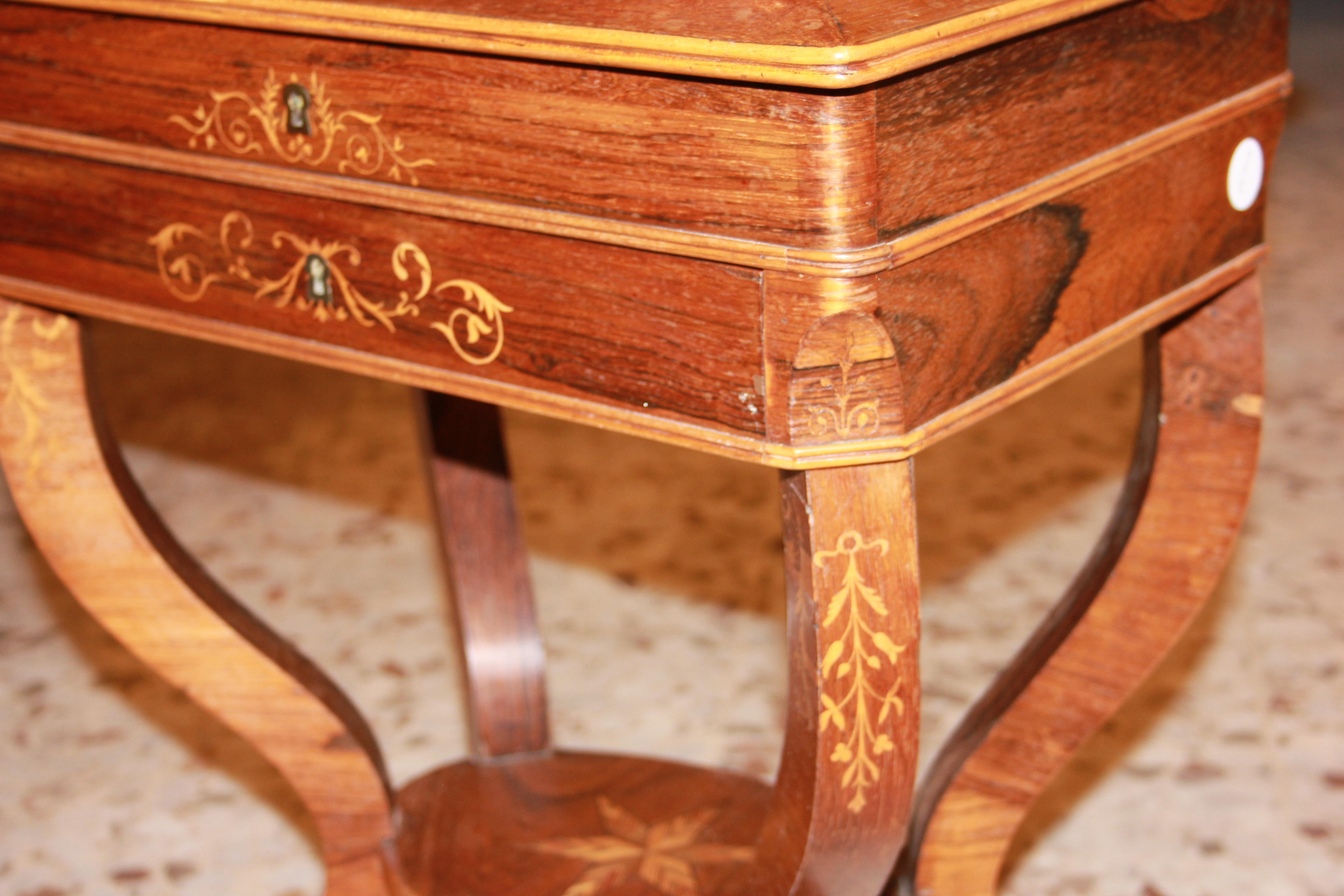 French dressing table style charles x in rosewood adorned with rich inlays  For Sale 4