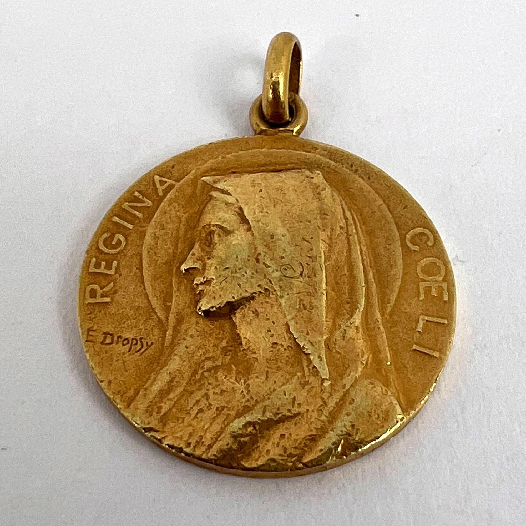 Pendentif breloque française en forme de Vierge Marie en or jaune 18 carats en vente 8