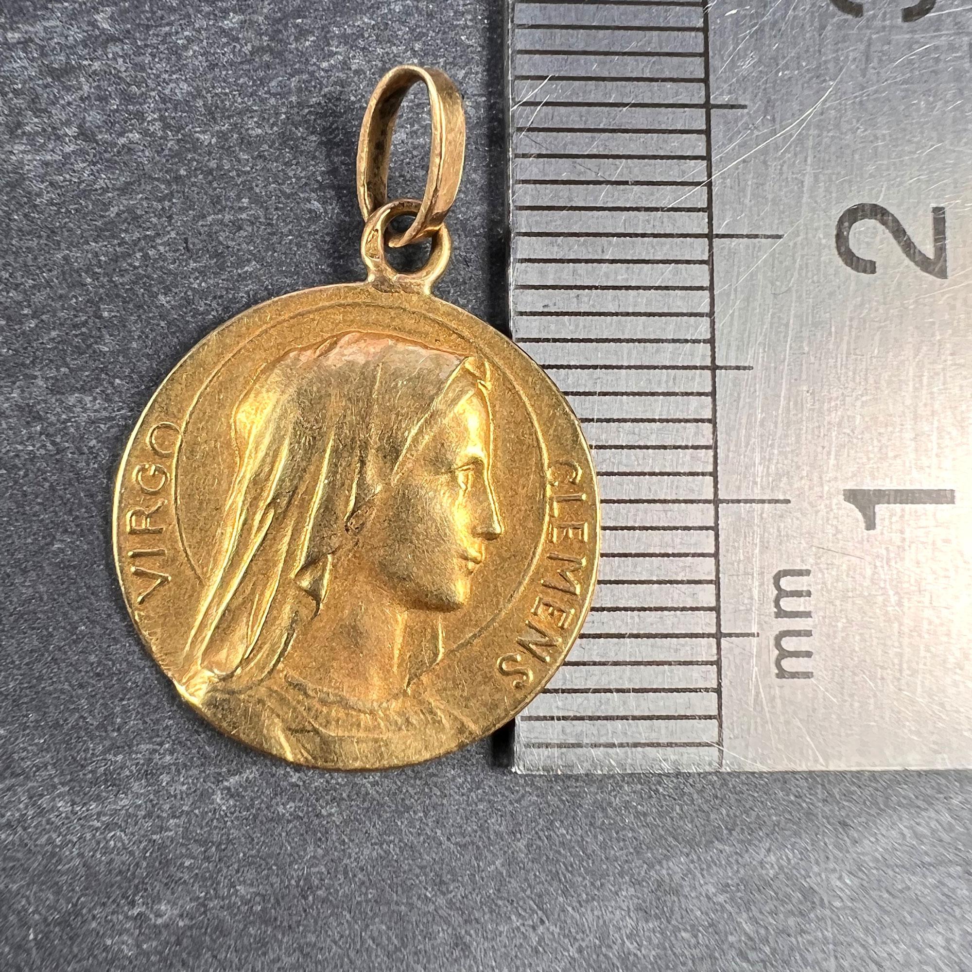 French Dropsy 18K Yellow Gold Virgin Mary Charm Pendant For Sale 2