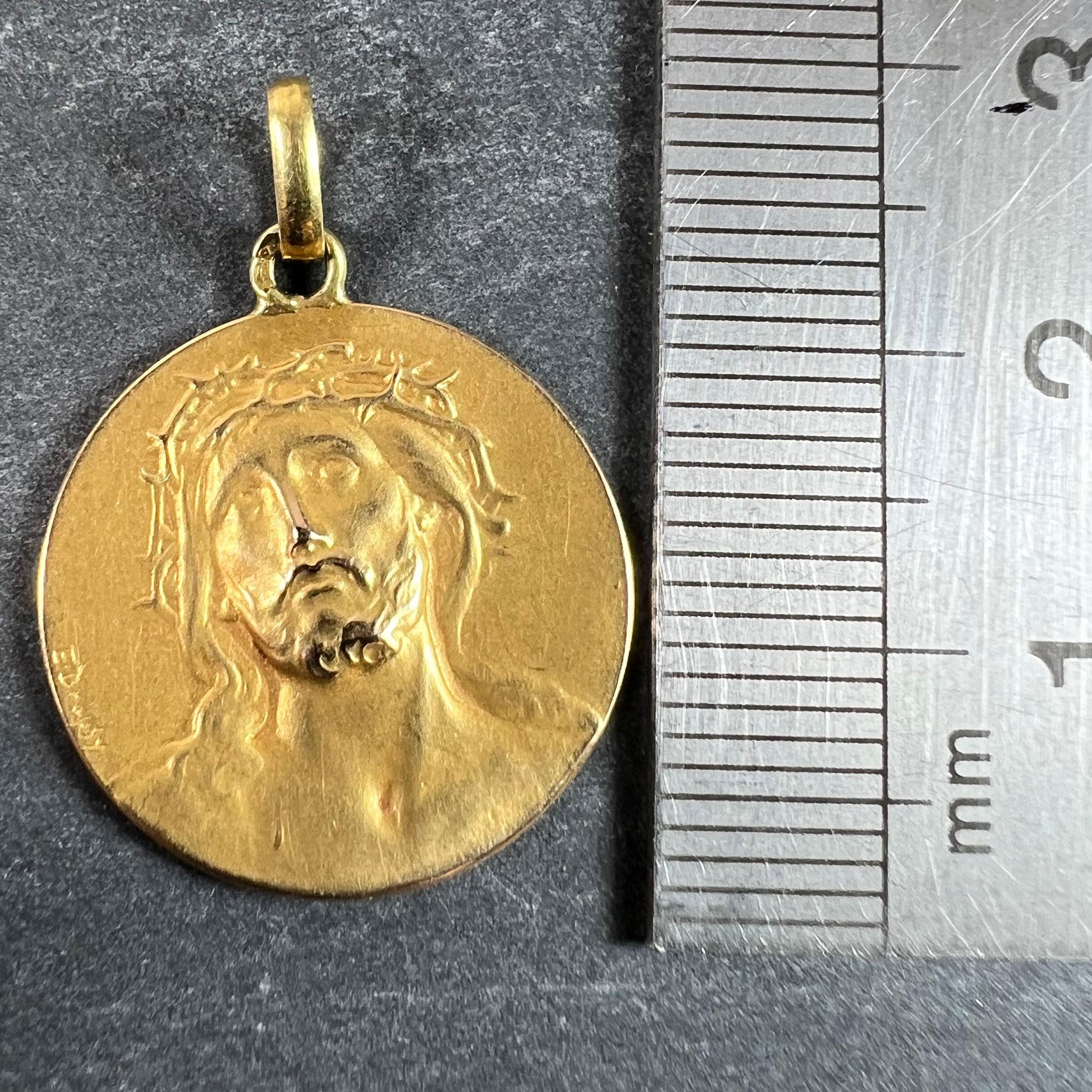 French Dropsy Jesus Christ Crown of Thorns 18K Yellow Gold Medal Pendant For Sale 5