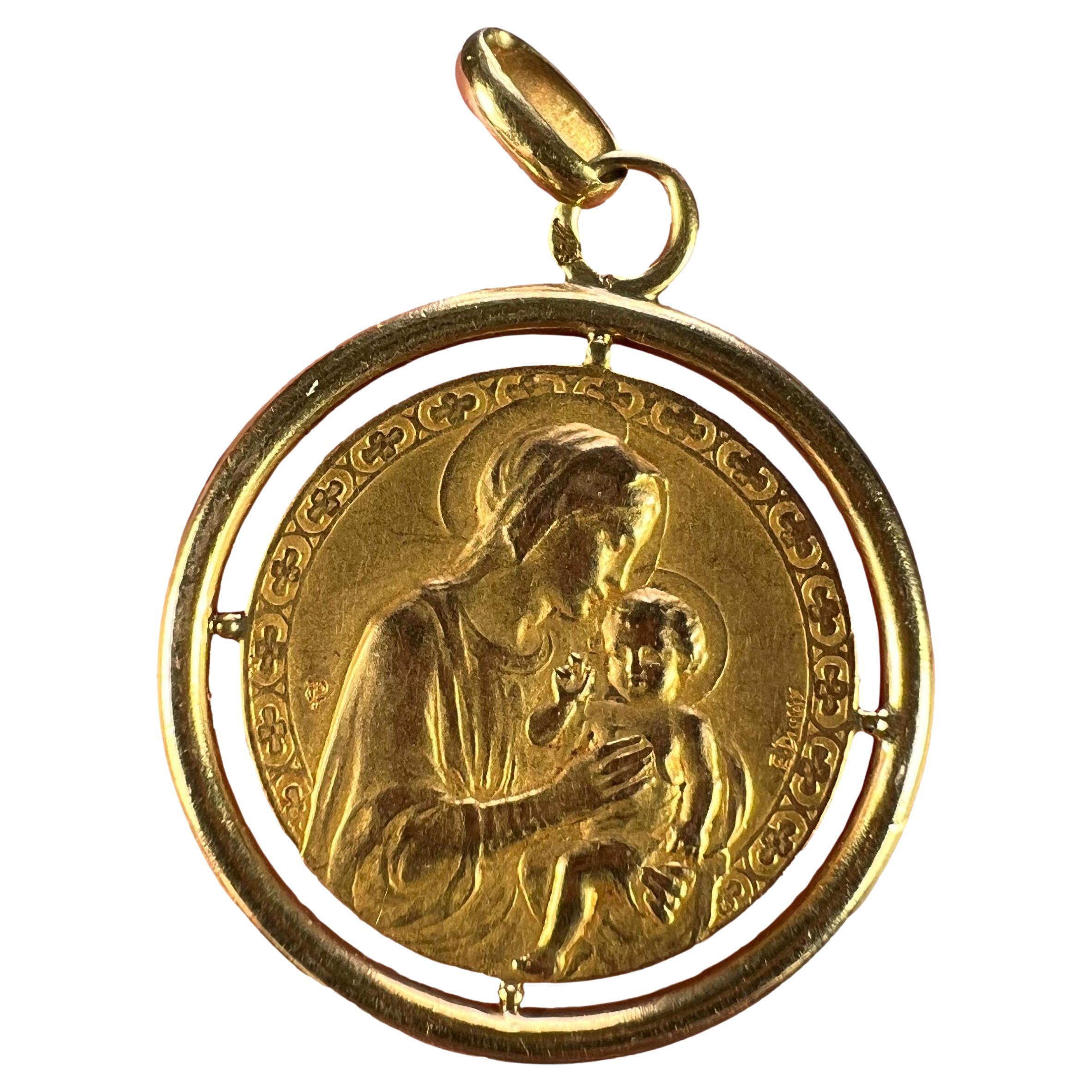 French Dropsy Madonna and Child 18K Yellow Gold Medal Pendant For Sale