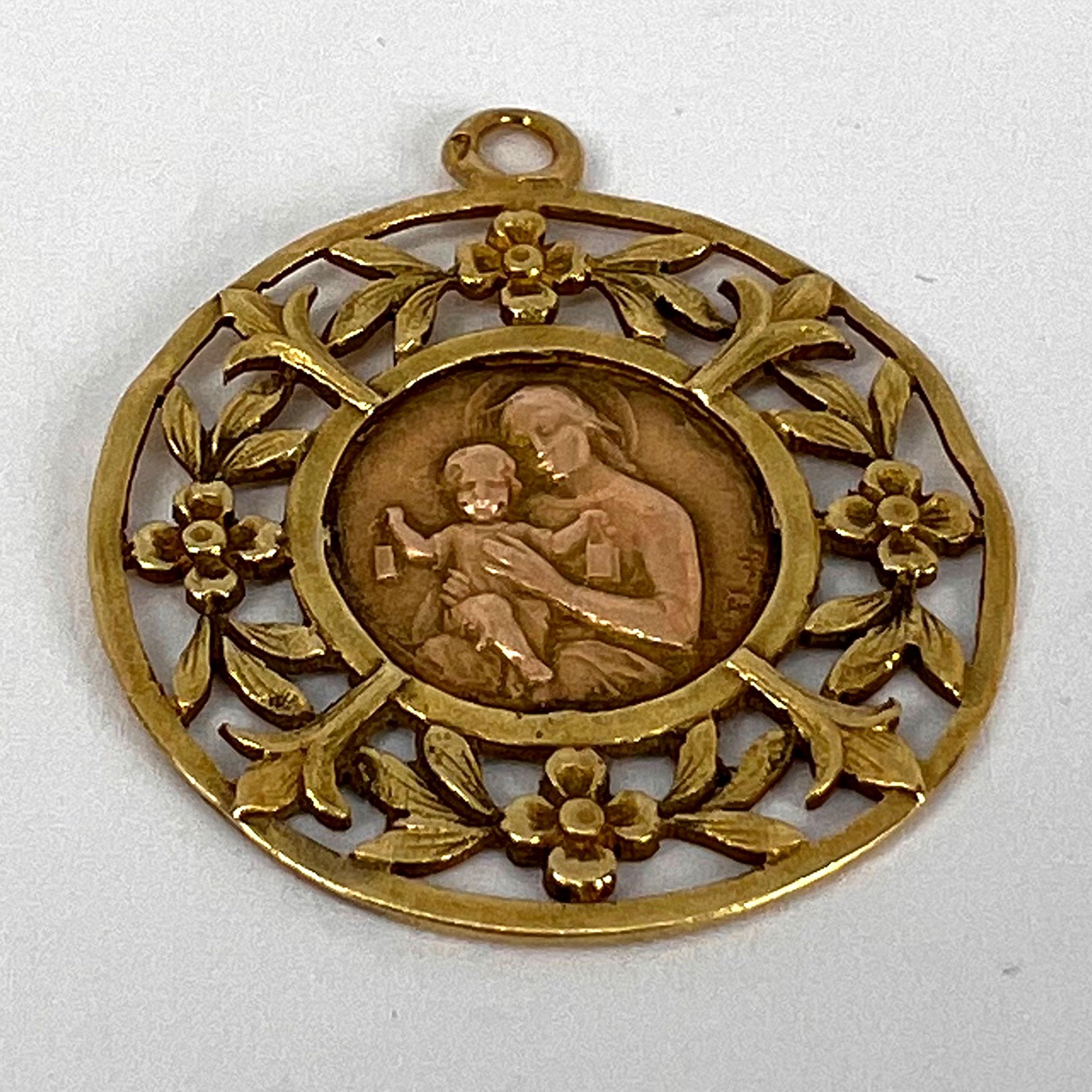 French Dropsy Madonna and Child 18K Yellow Rose Gold Charm Pendant For Sale 3