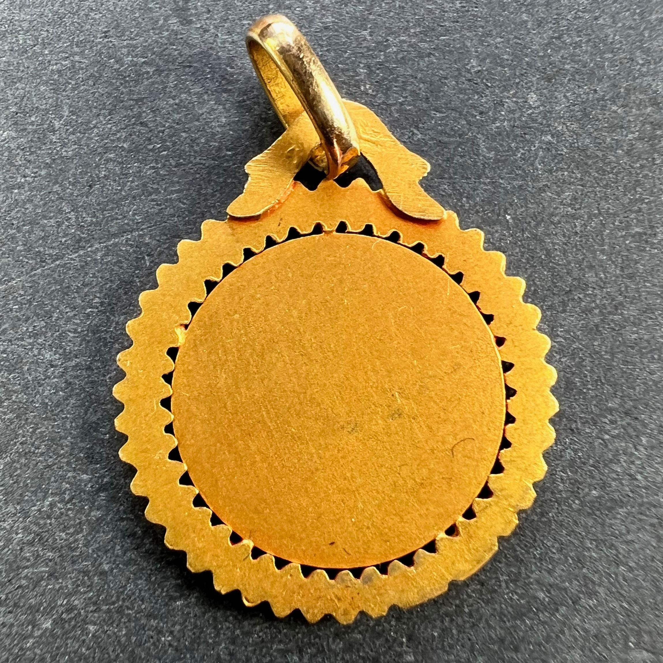 Colgante de Medalla Religiosa de Oro Amarillo de 18 quilates de la Virgen María de Perriat de Francia en Bueno estado para la venta en London, GB