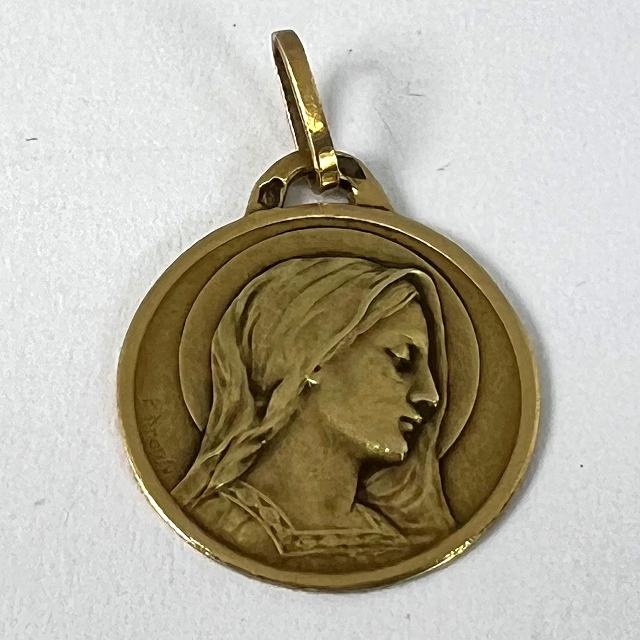 Pendentif en or jaune 18K avec breloque en forme de médaille de la Vierge de Dropsy française en vente 8