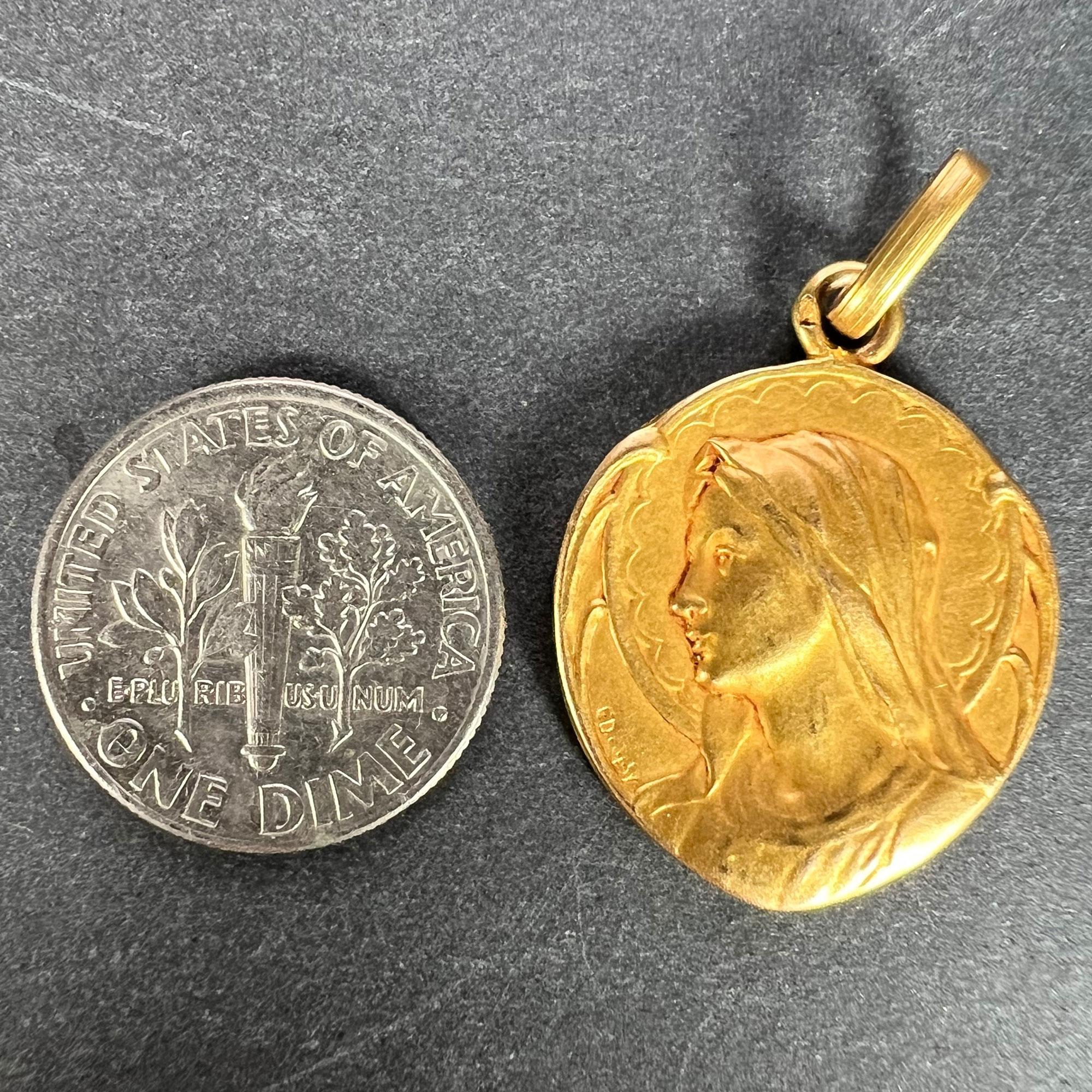 French Dropsy Virgin Mary 18K Yellow Gold Medal Pendant 6