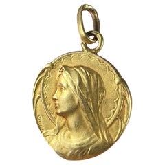 French Dropsy Virgin Mary 18K Yellow Gold Medal Pendant