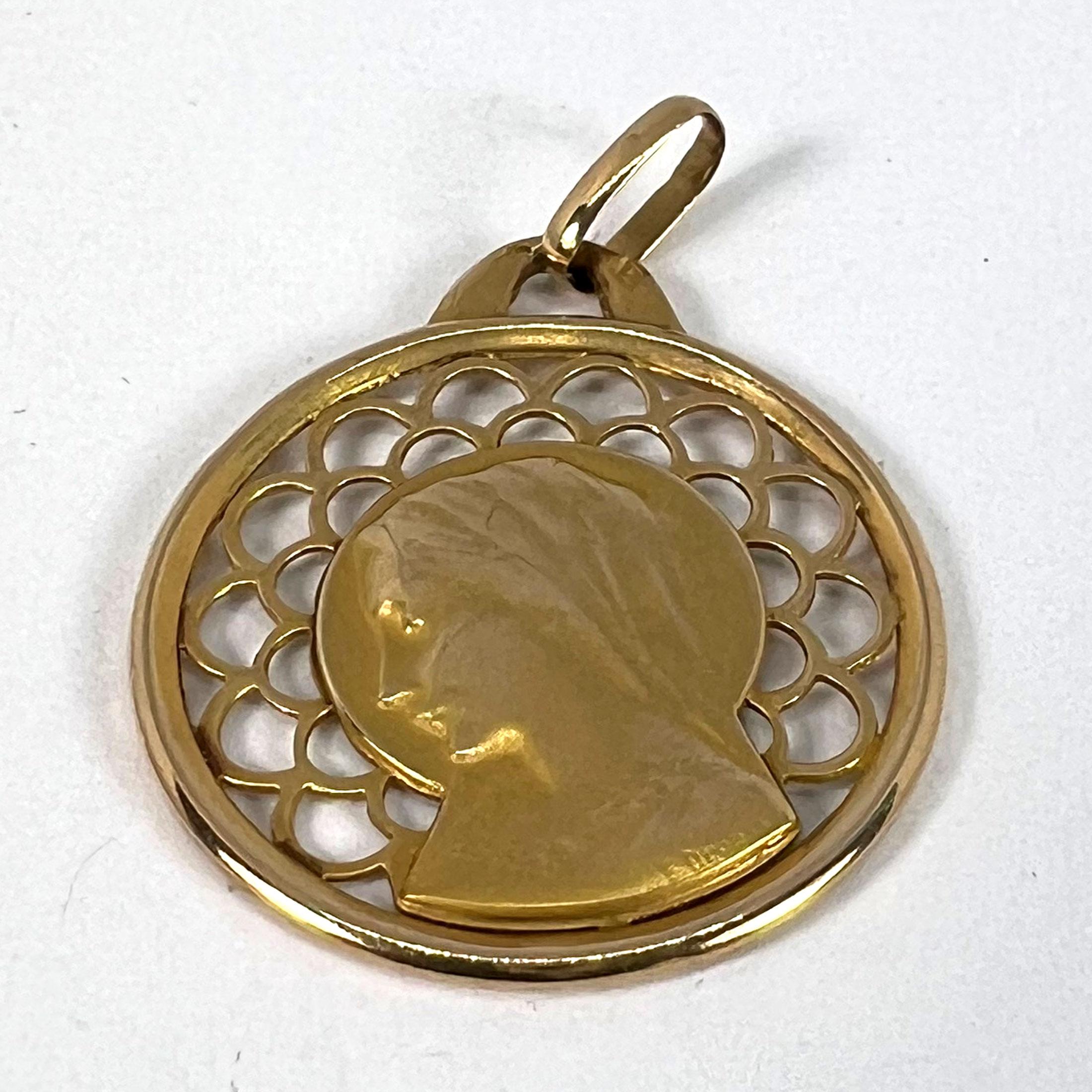 French Dropsy Virgin Mary 18K Yellow Gold Pierced Medal Charm Pendant For Sale 9