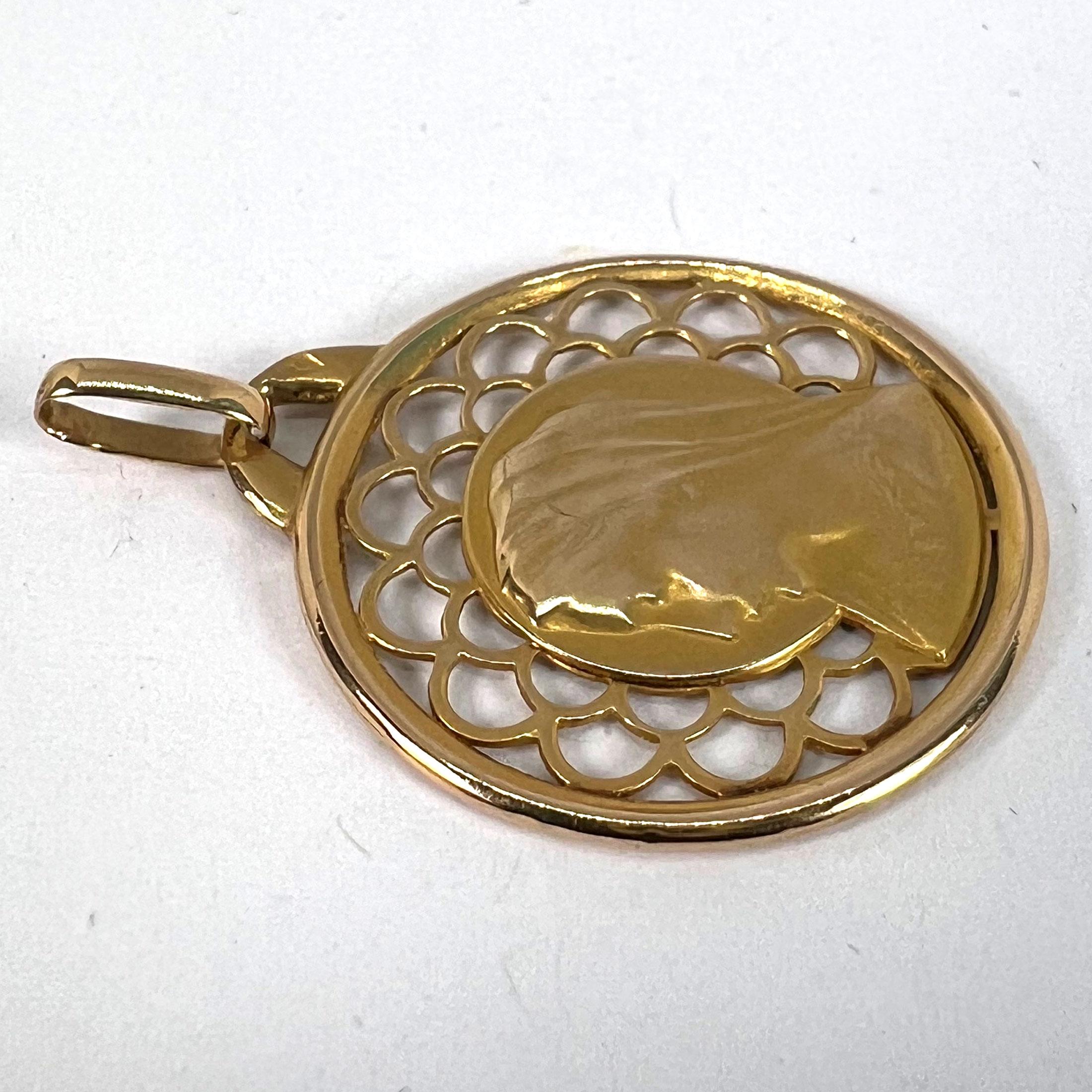 French Dropsy Virgin Mary 18K Yellow Gold Pierced Medal Charm Pendant For Sale 10