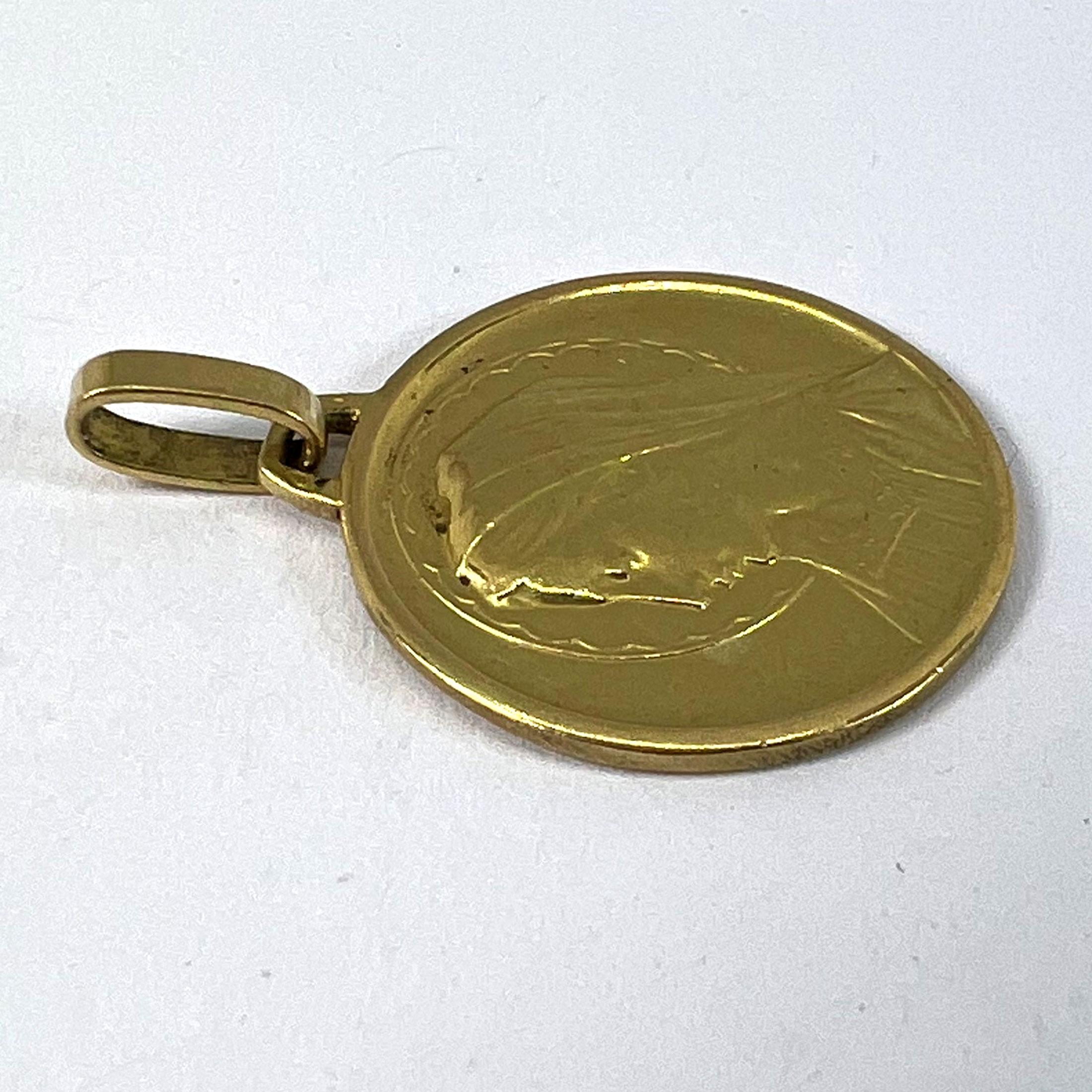 French Dropsy Virgin Mary 18K Yellow Gold Religious Medal Pendant For Sale 10