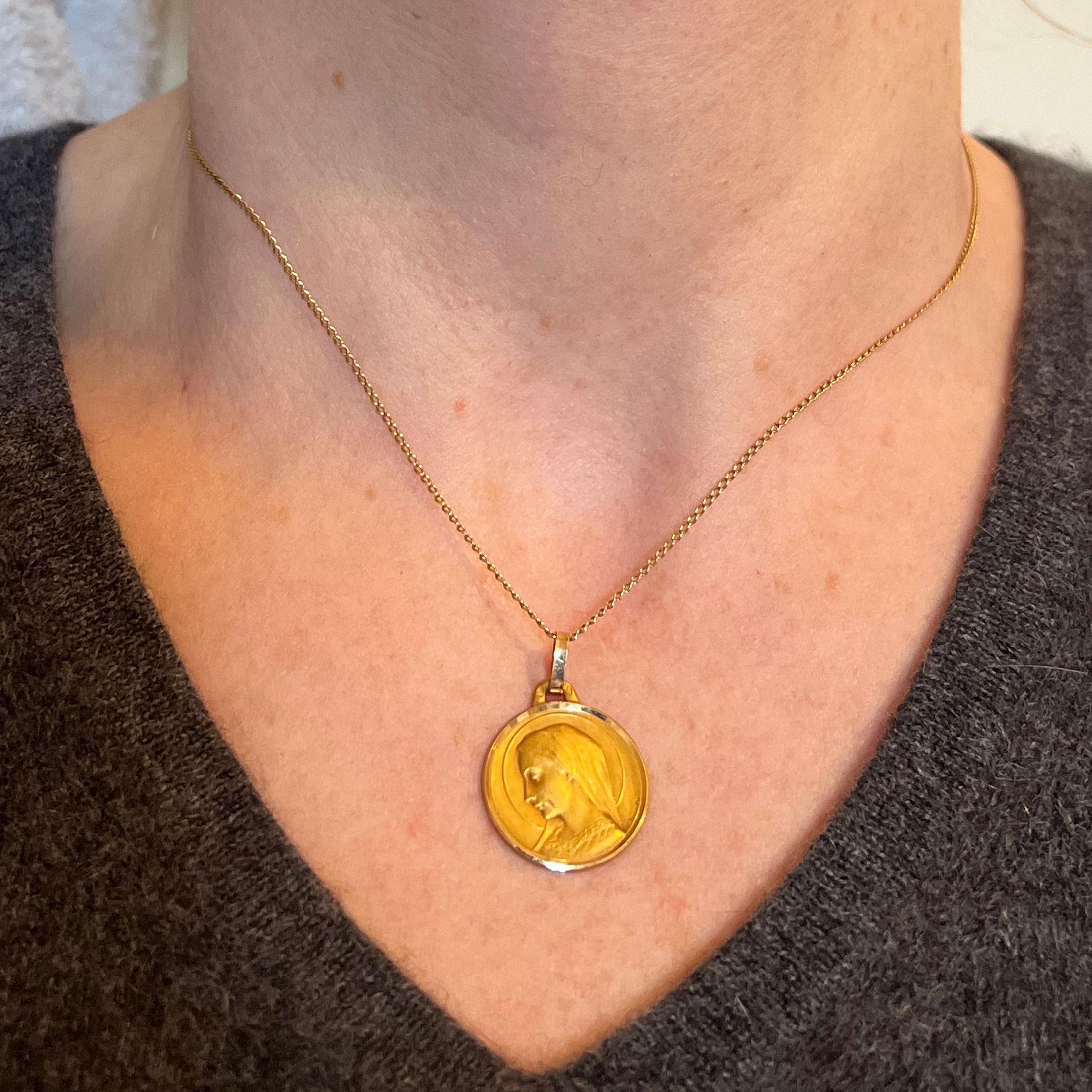 Women's French Dropsy Virgin Mary 18K Yellow Gold Religious Medal Pendant