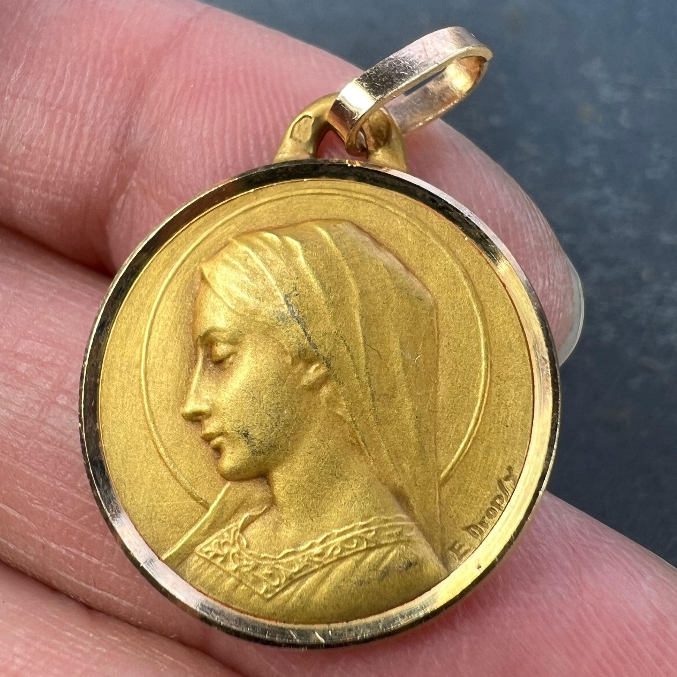 French Dropsy Virgin Mary 18K Yellow Gold Religious Medal Pendant 1