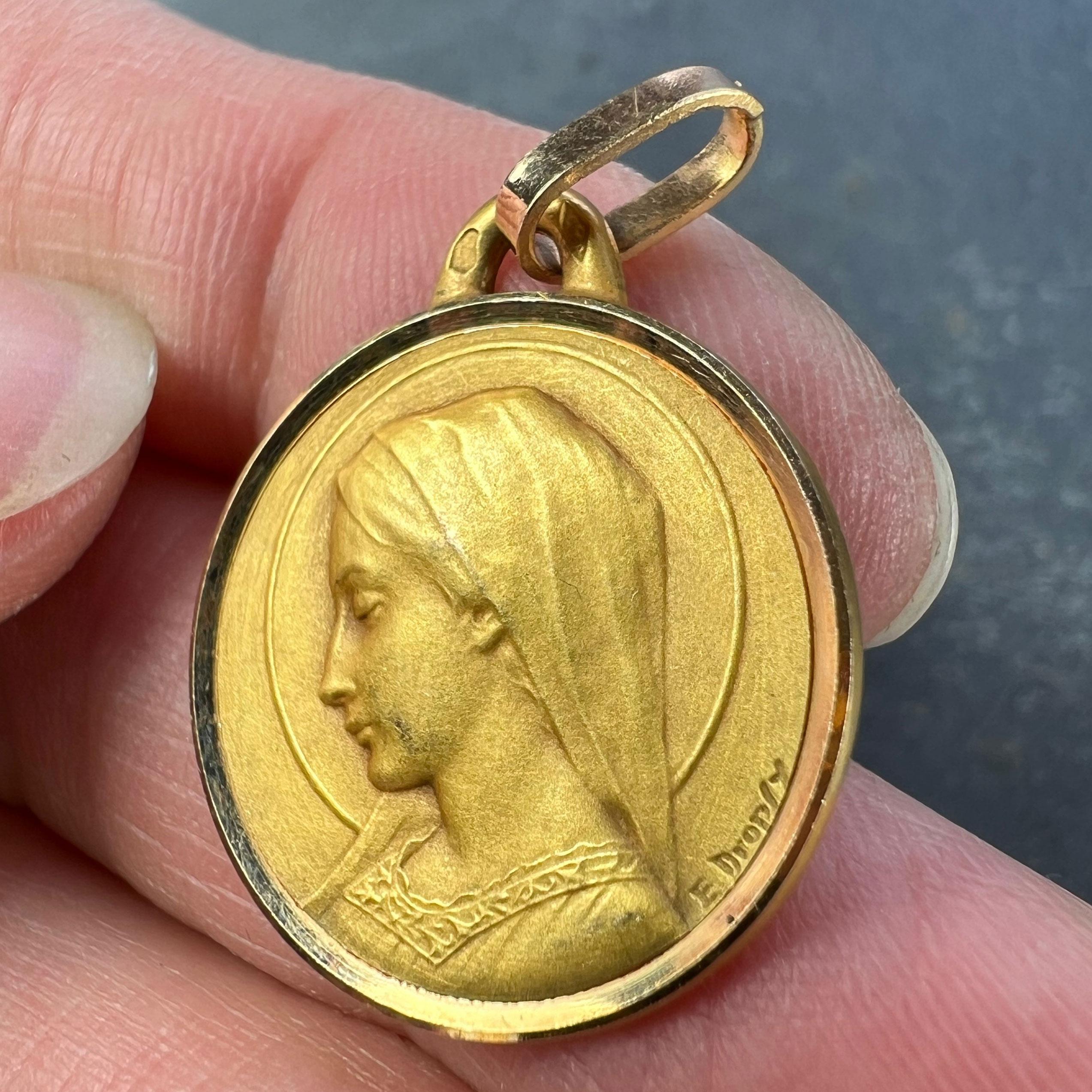 French Dropsy Virgin Mary 18K Yellow Gold Religious Medal Pendant 2