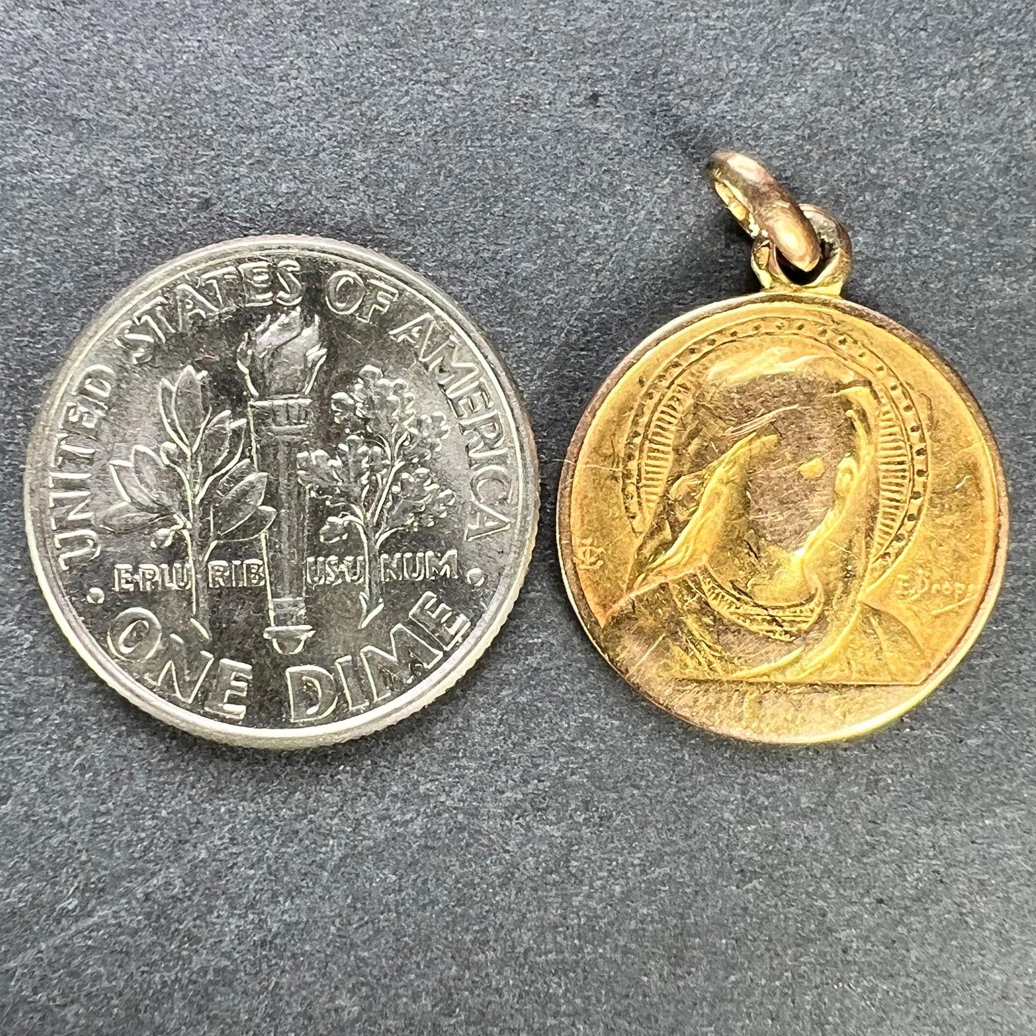 French Dropsy Virgin Mary Ave Maria 18K Yellow Gold Charm Pendant For Sale 7