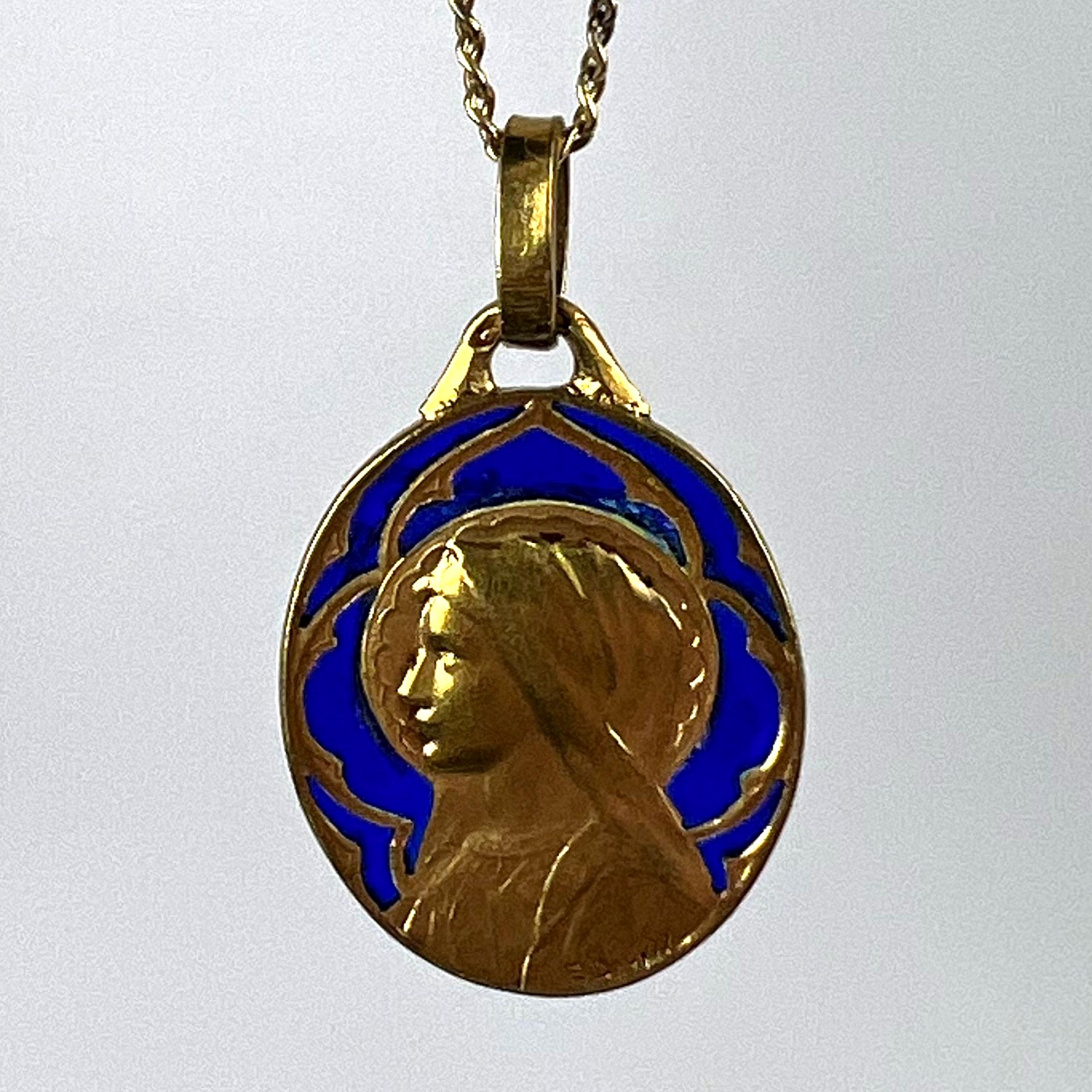 French Dropsy Virgin Mary Plique A Jour Enamel 18K Yellow Gold Pendant Medal In Good Condition For Sale In London, GB