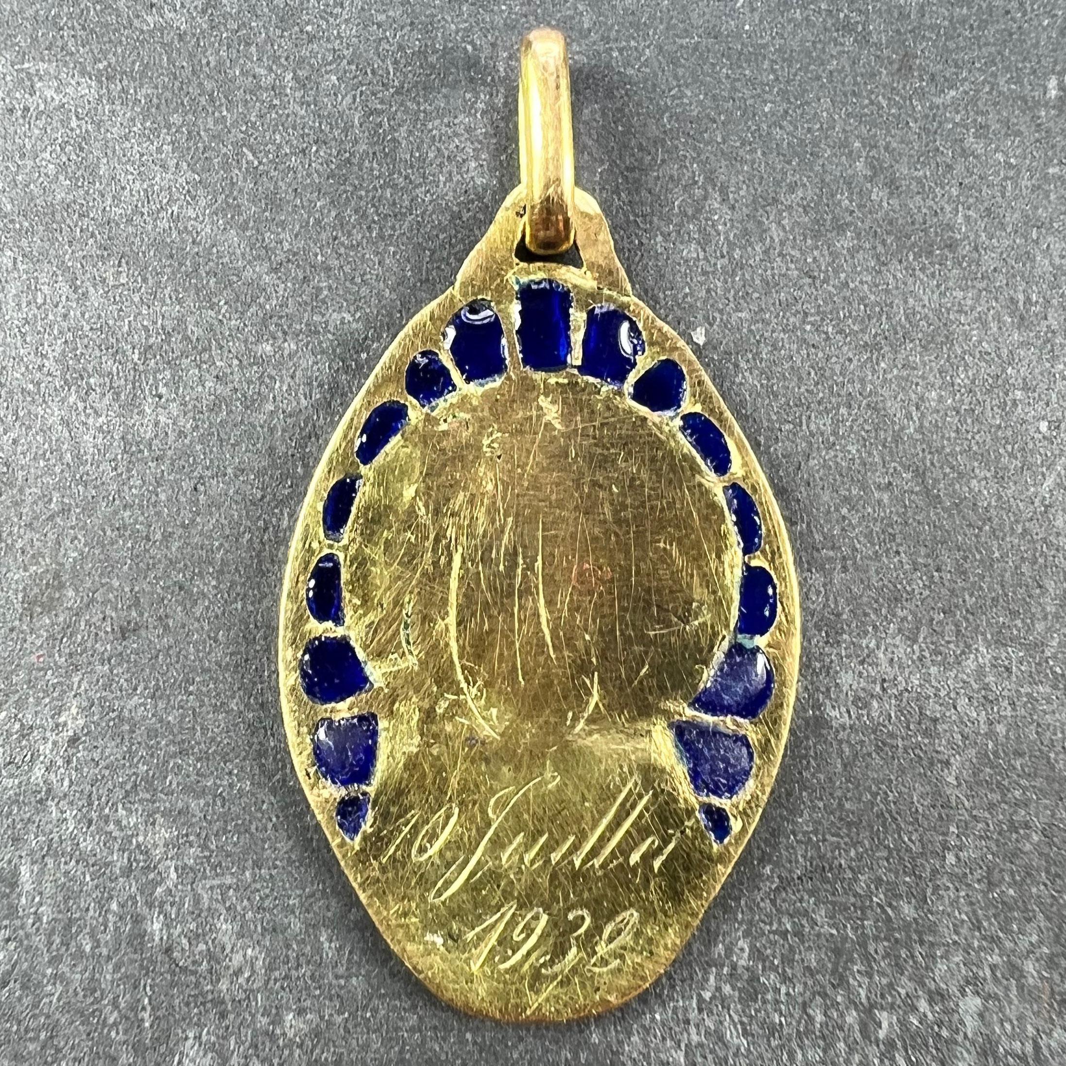 French Dropsy Virgin Mary Plique A Jour Enamel 18K Yellow Gold Pendant Medal For Sale 2