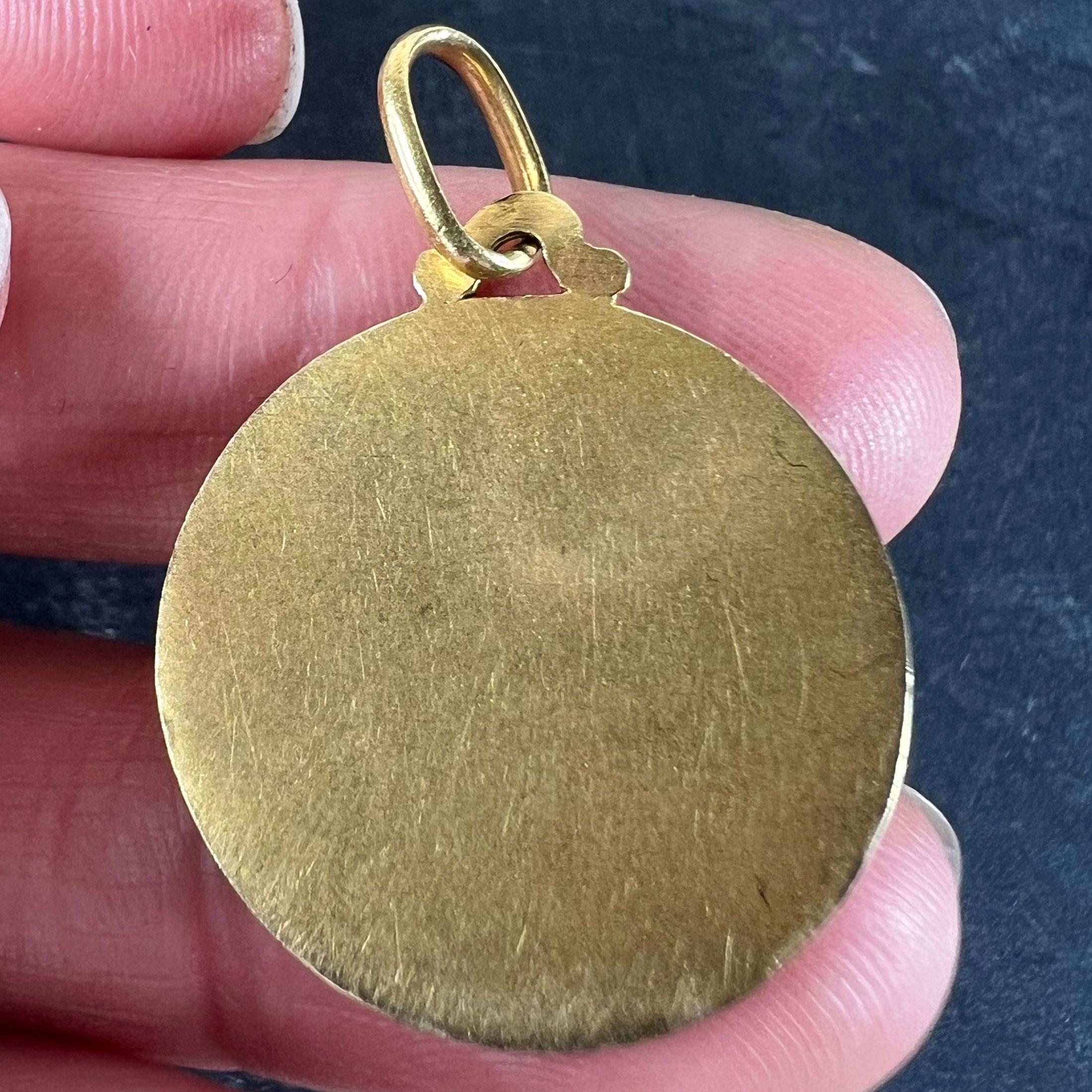 Colgante Medalla de la Virgen María de Oro Amarillo de 18 quilates Virgo Gloriosa Francesa en venta 4