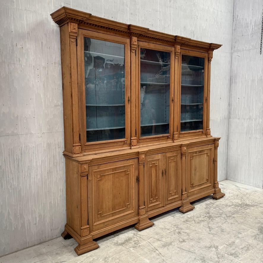 Francese Libreria francese in Oak Oak in vendita