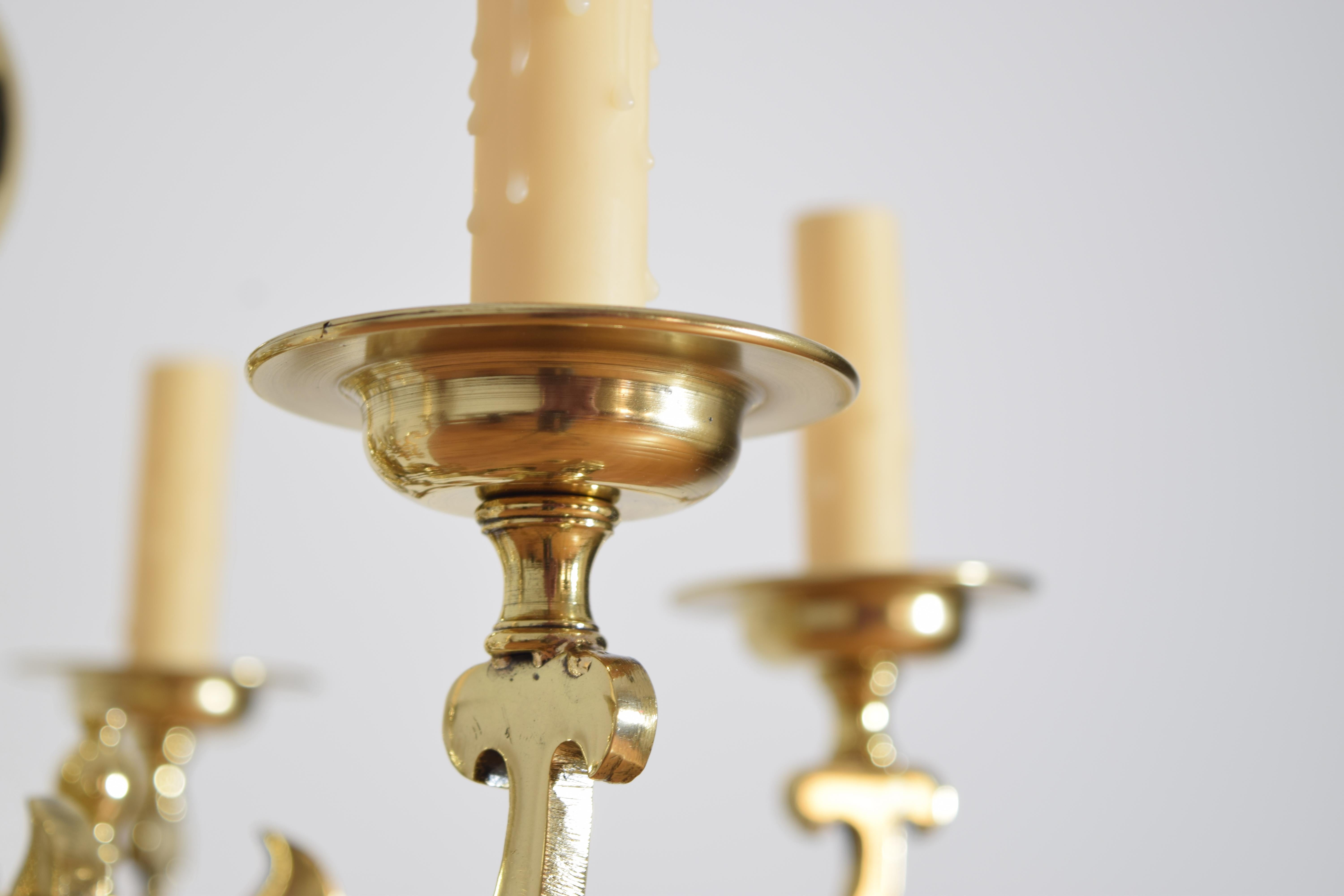 Lampadario a 6 luci in ottone fuso in stile olandese francese, prima metà del XIX secolo in vendita 1
