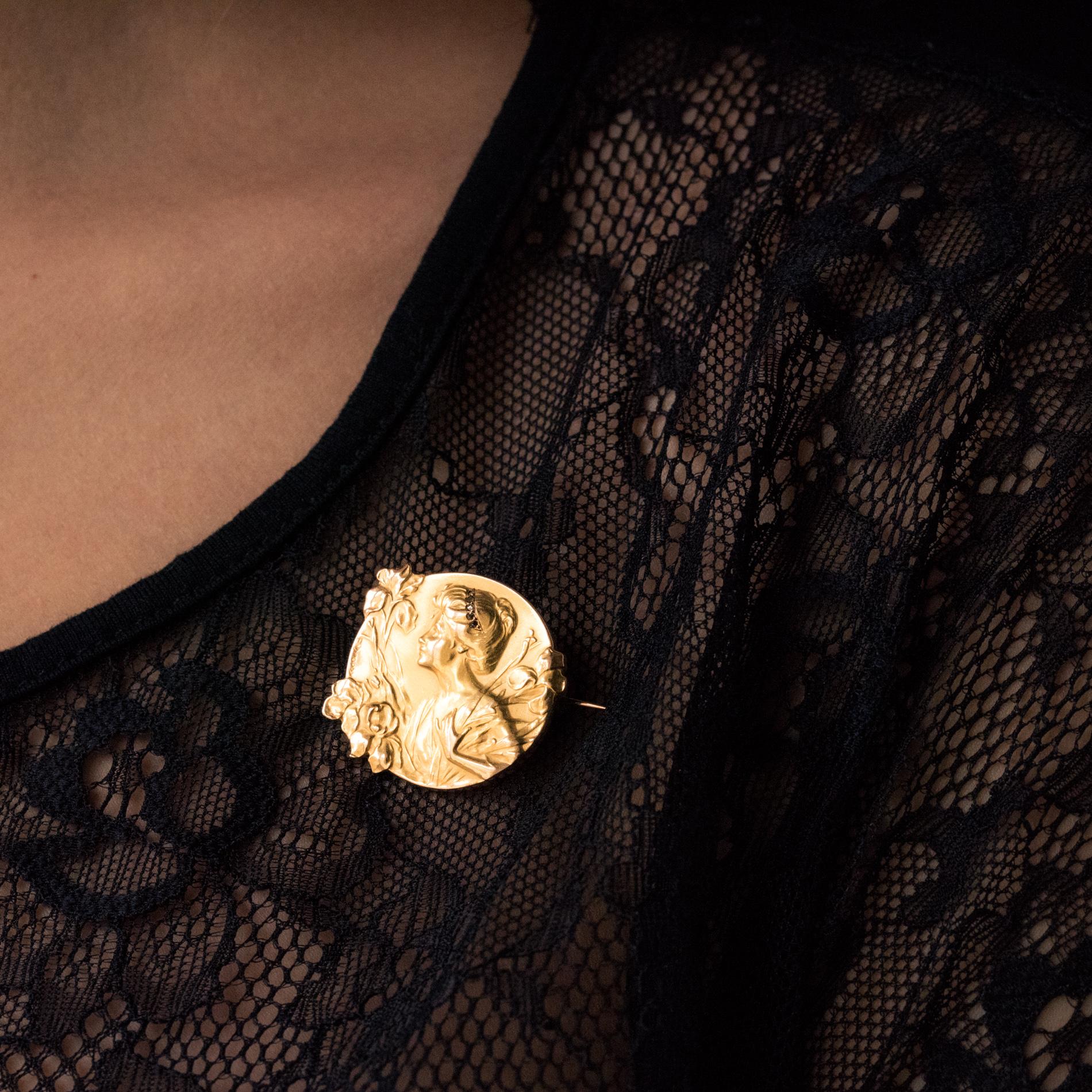 French E. Dropsy Art Nouveau Diamond 18 Karat Yellow Gold Brooch 1